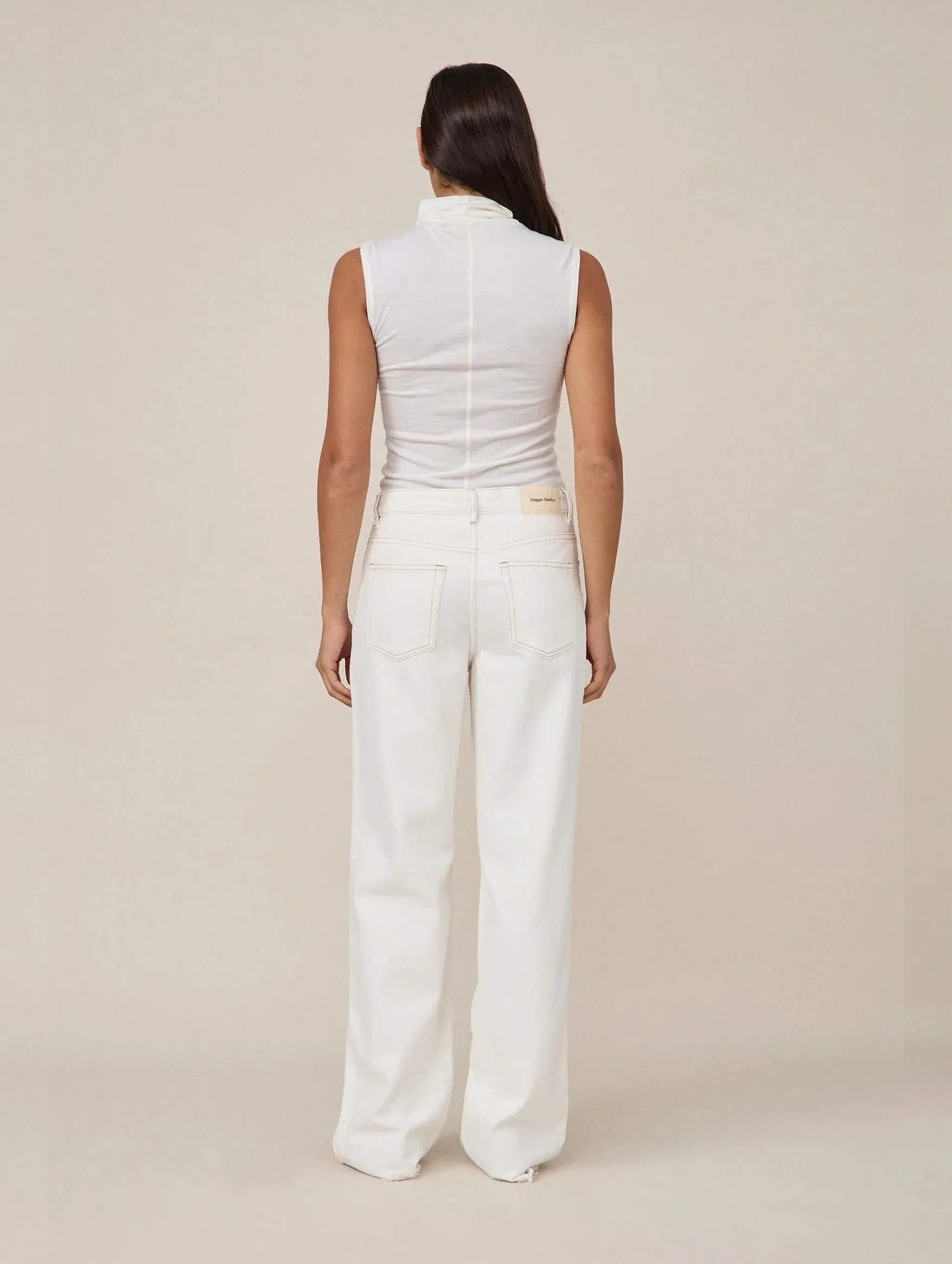 01 Turtleneck Singlet in Ivory - Image 6