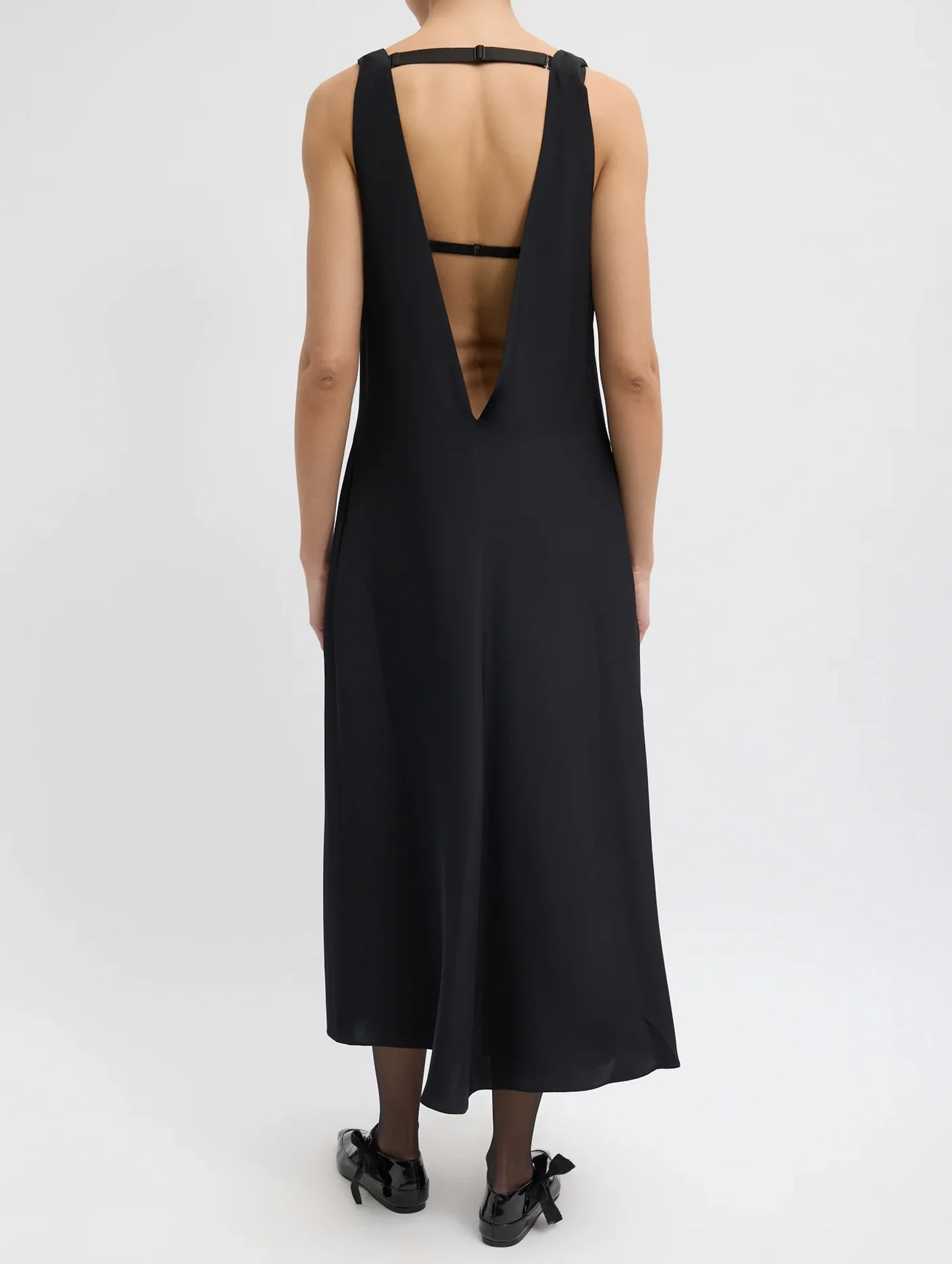 4 Ply Silk V-Neck Dress With Bra in Black - Image 4