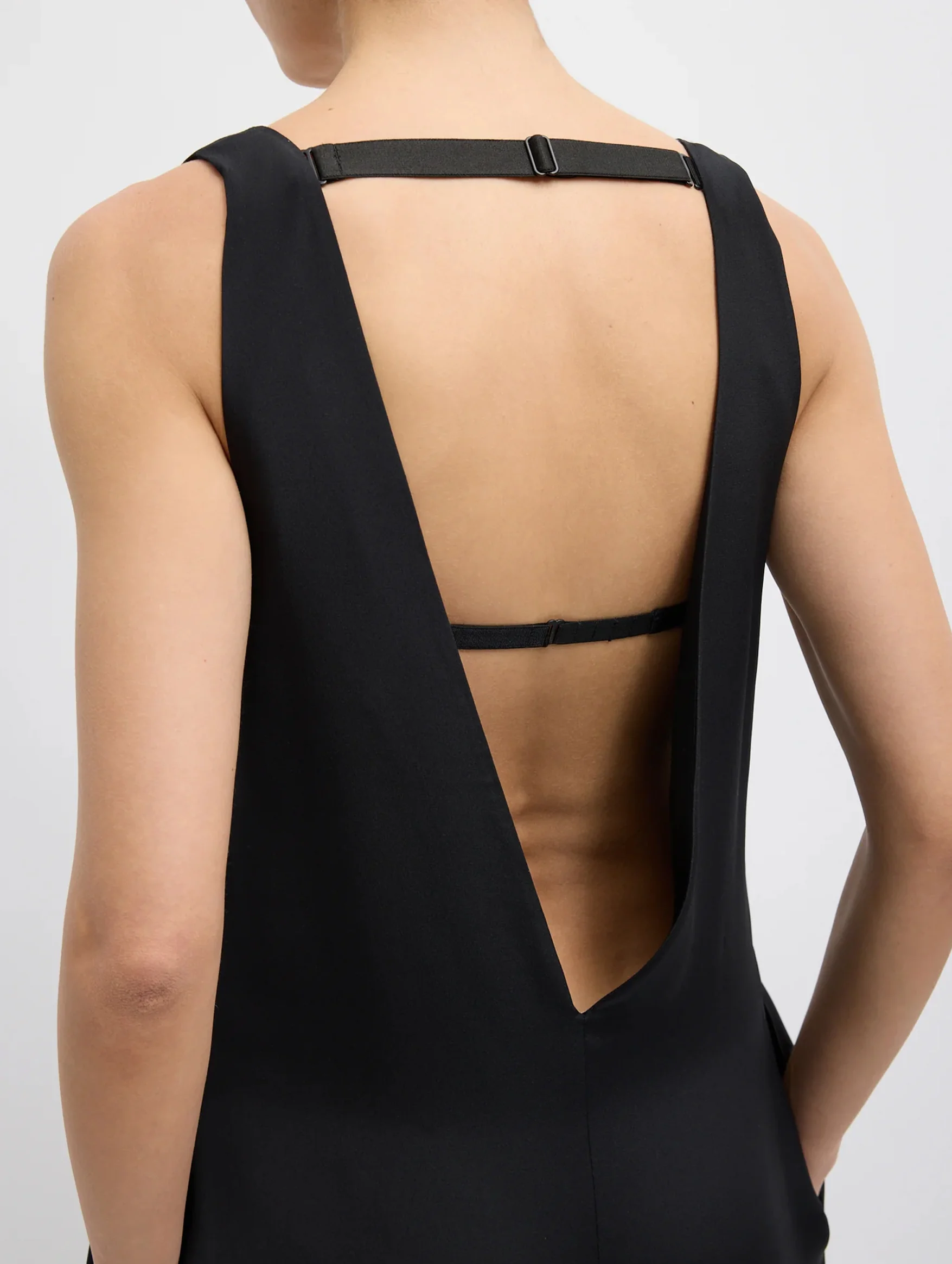 4 Ply Silk V-Neck Dress With Bra in Black - Image 6