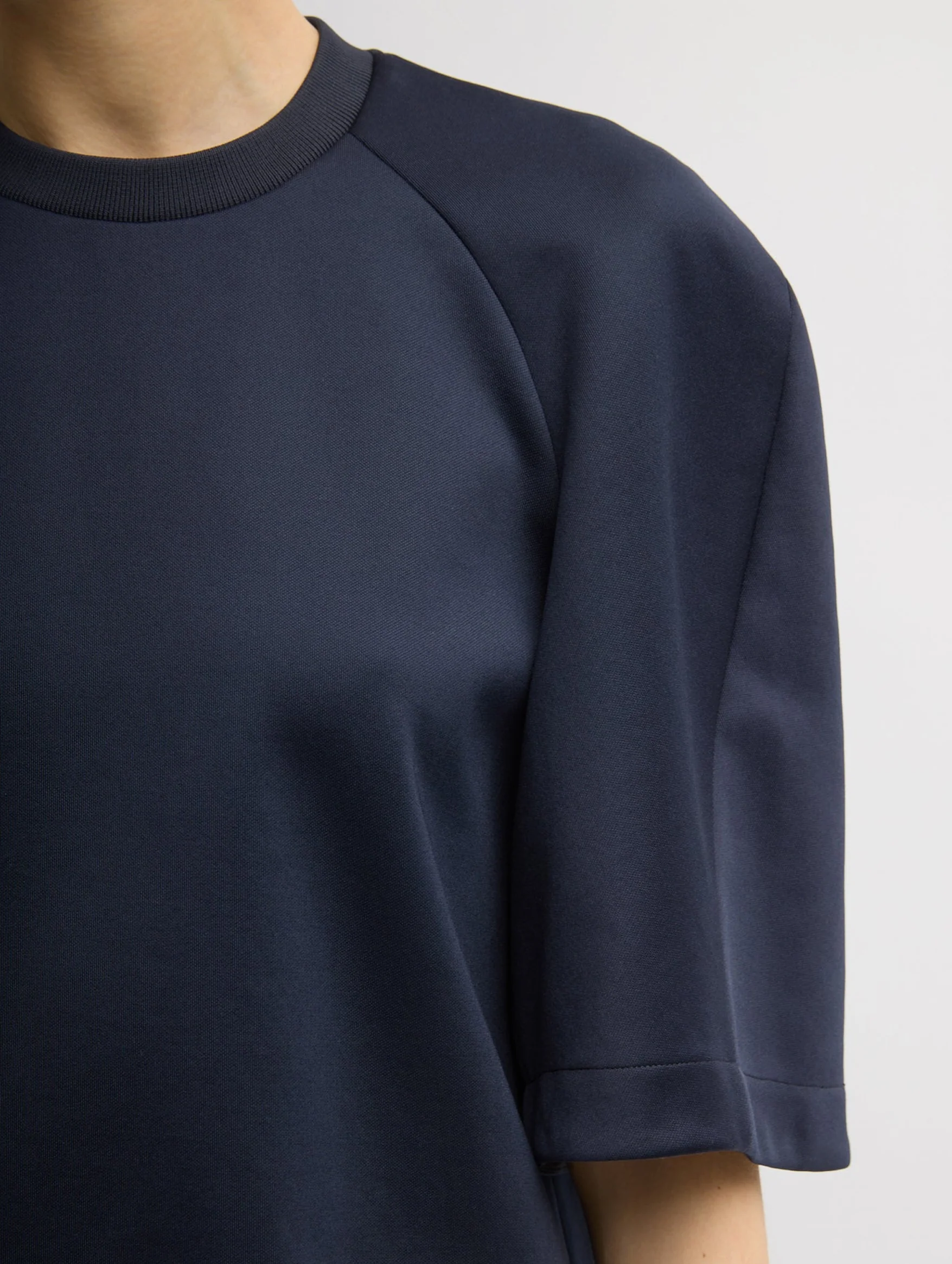 Active Knit Raglan Top in Navy - Image 4