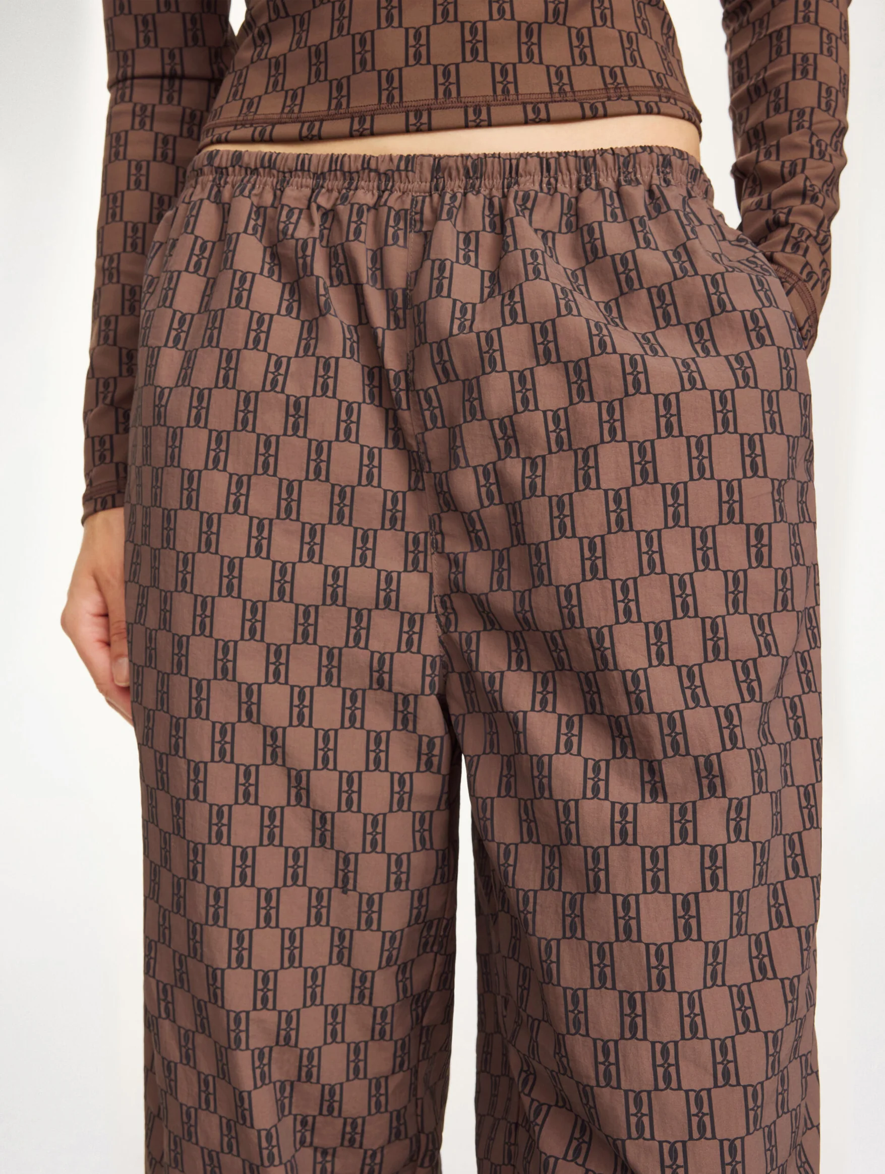 Alban Trousers in Dark Mahogany - Image 4