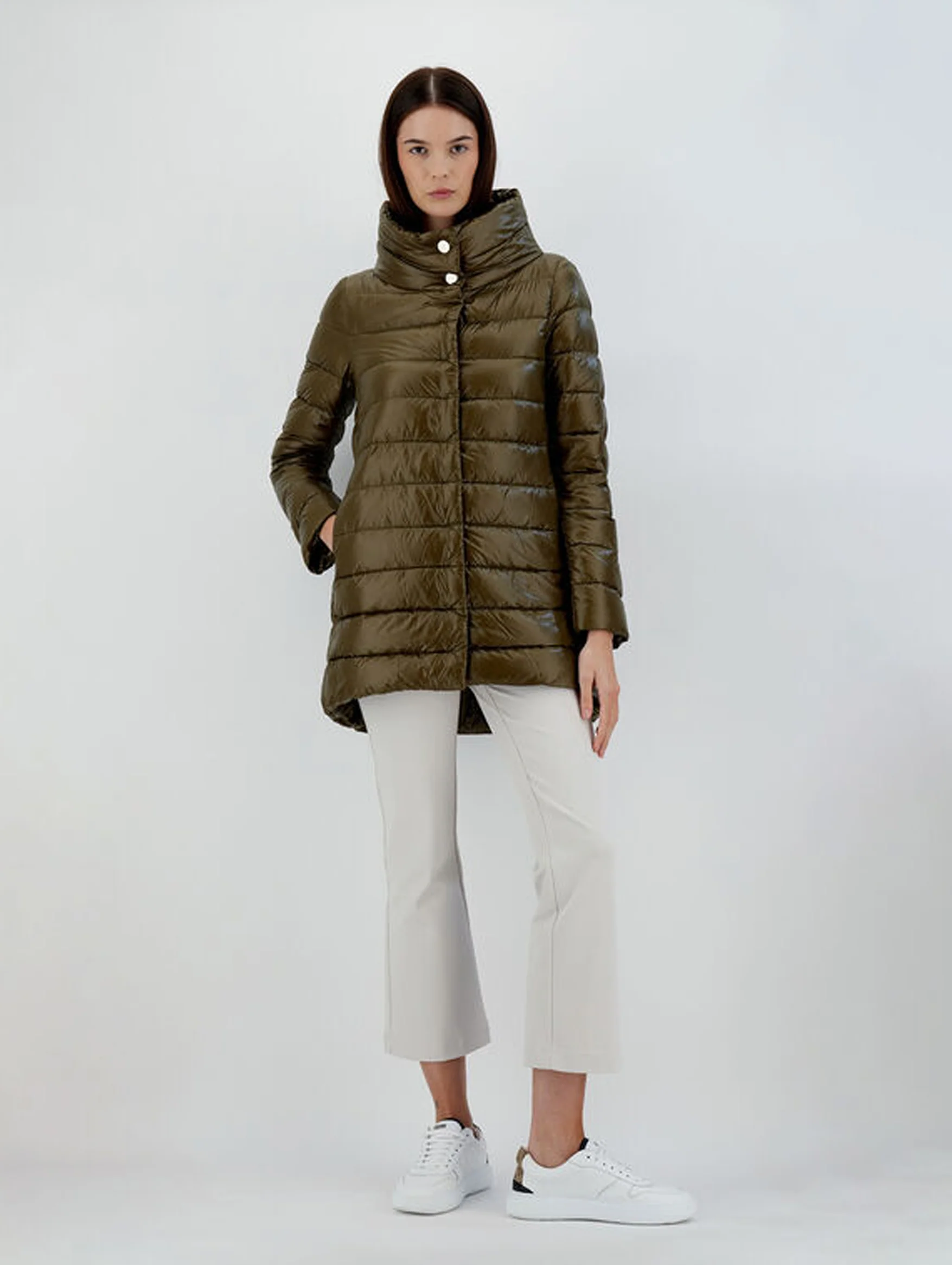 Amelia Ultralight Puffer Jacket in Military Green - Image 2