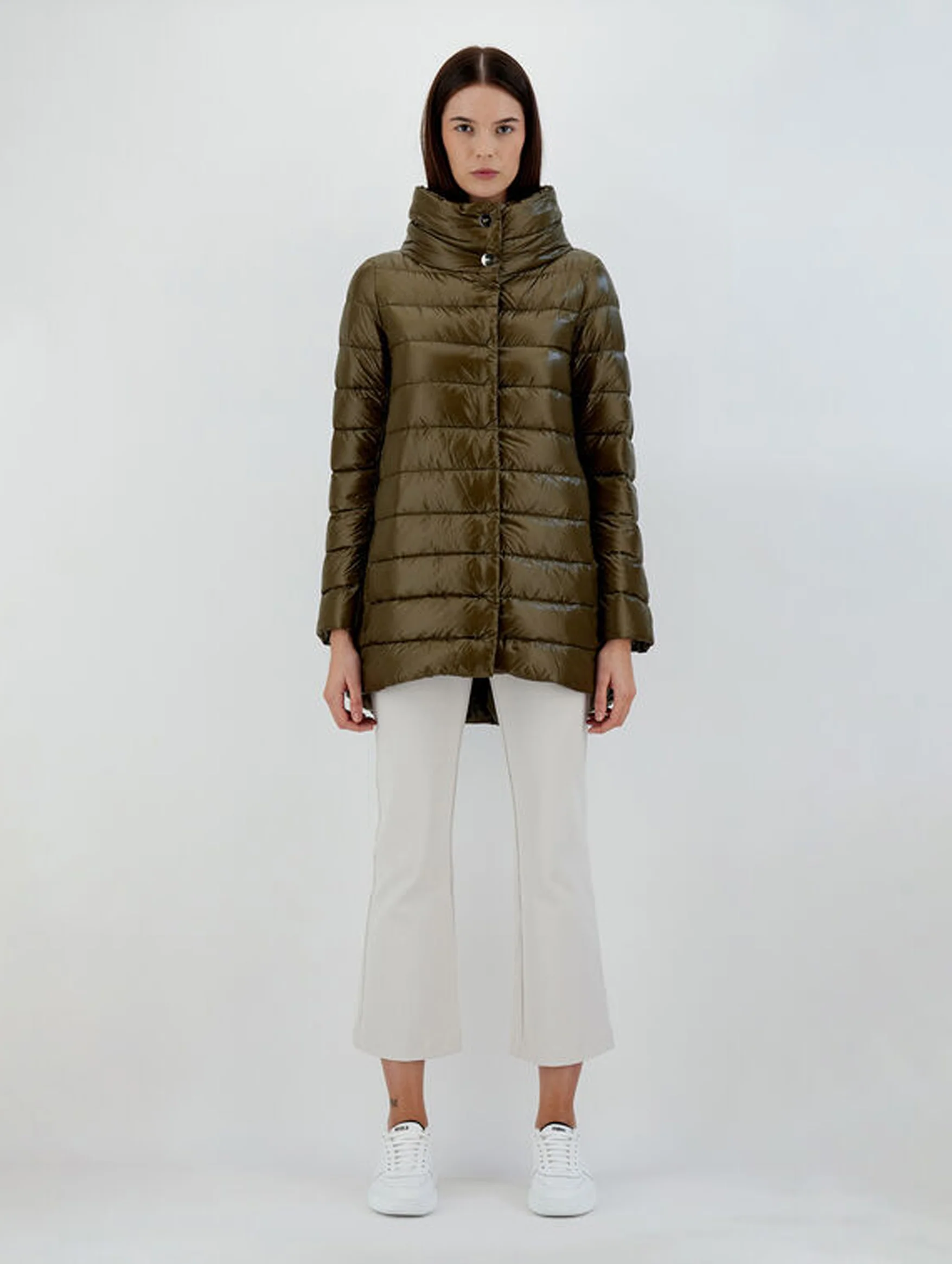Amelia Ultralight Puffer Jacket in Military Green - Image 3