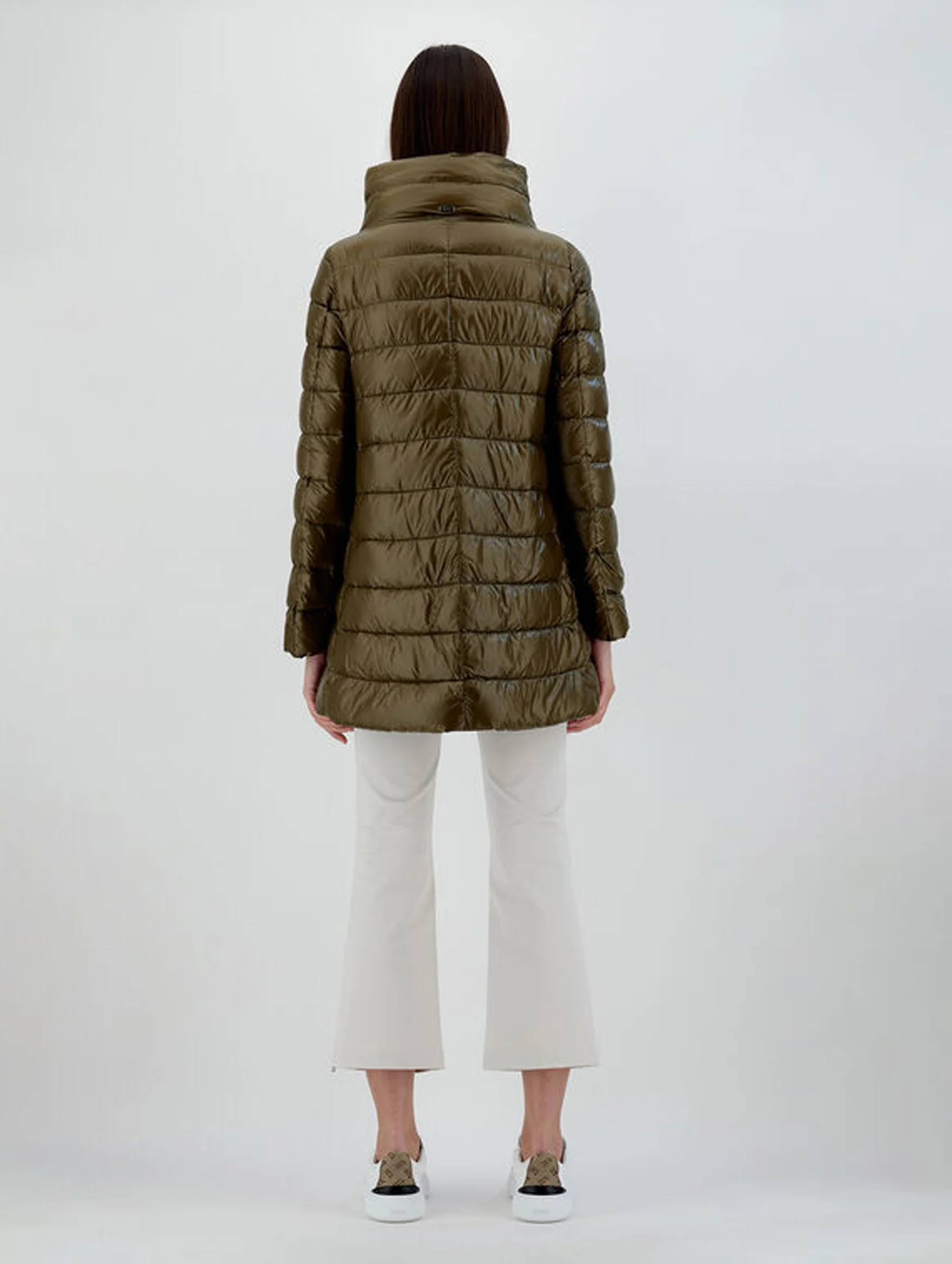 Amelia Ultralight Puffer Jacket in Military Green - Image 5