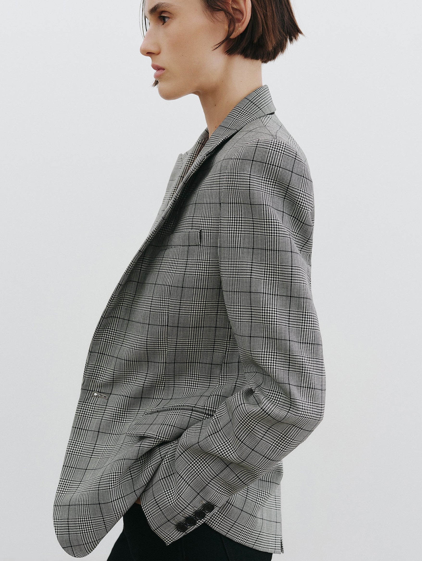 Anabel Wool Tailored Blazer in Black Plaid - Image 5