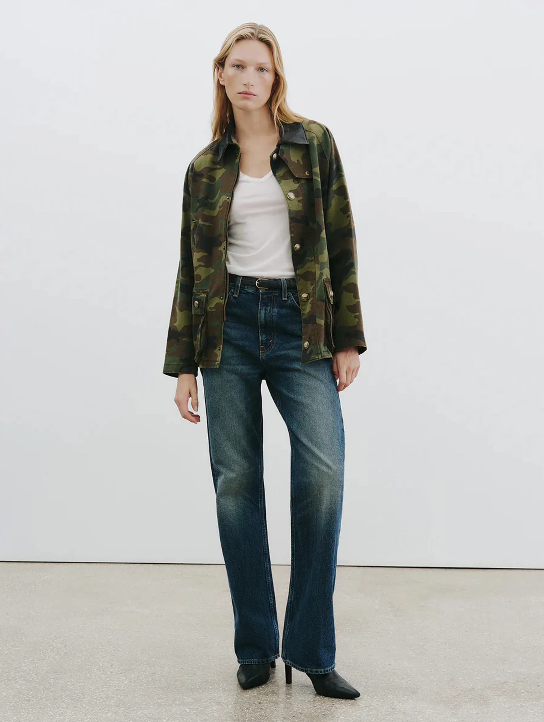 Andrew Parka in Camoflage - Image 3