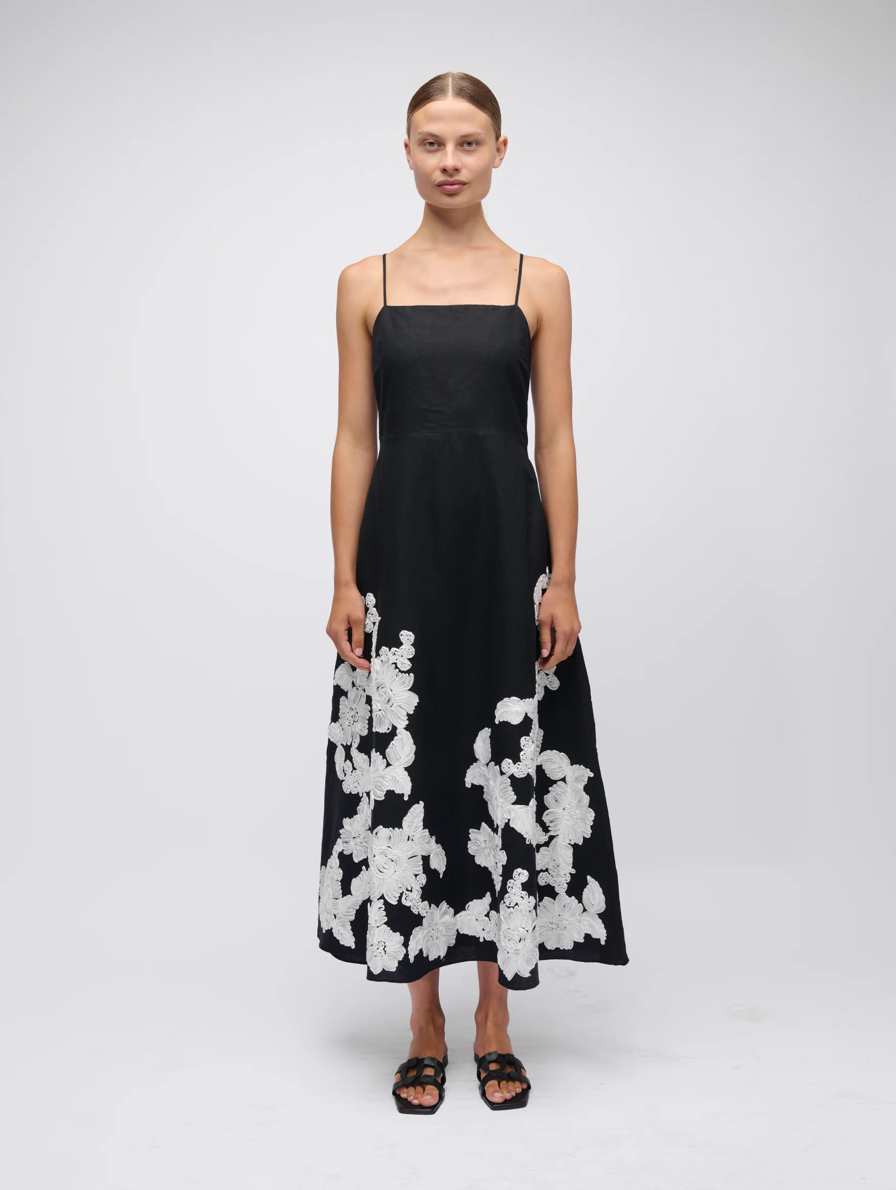 Annabella Midi Dress in Black Multi - Image 2