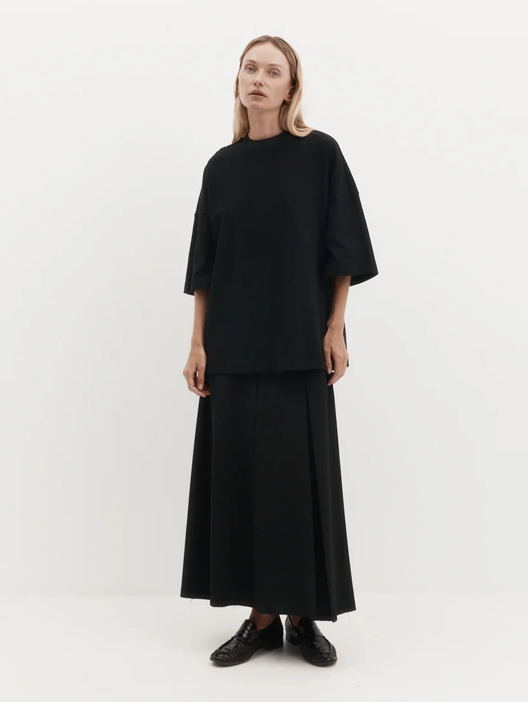 Ava Skirt in Black Drape Suiting - Image 3