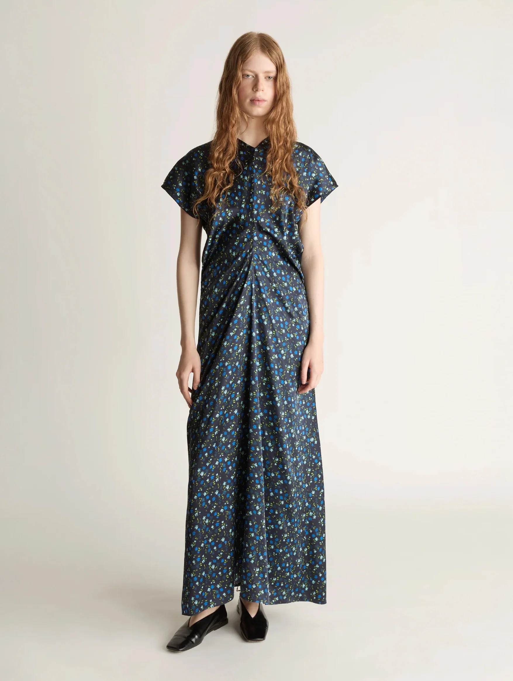 Bella Silk Maxi Dress in Navy