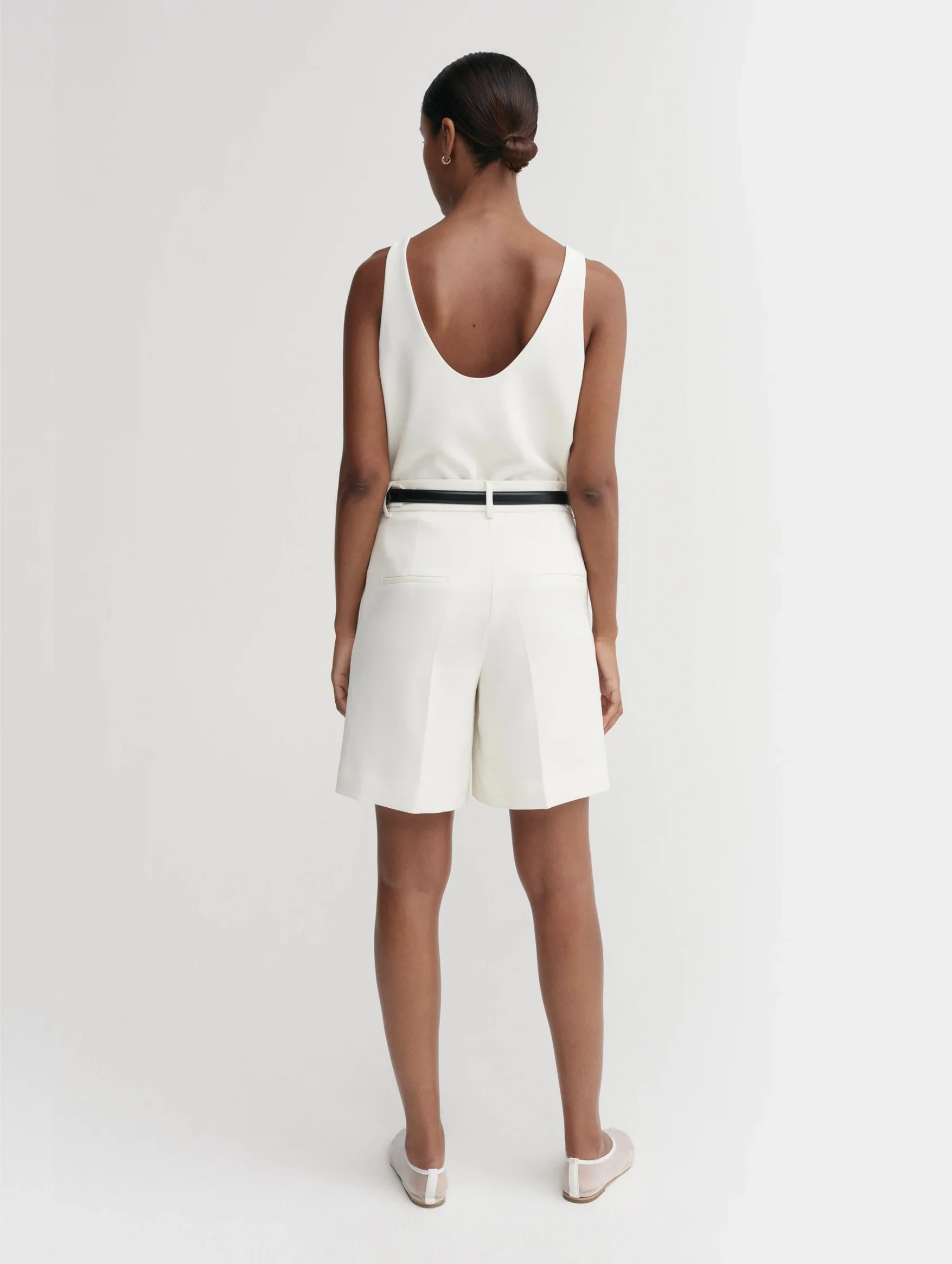 Blair Crepe Shorts in Cream - Image 5