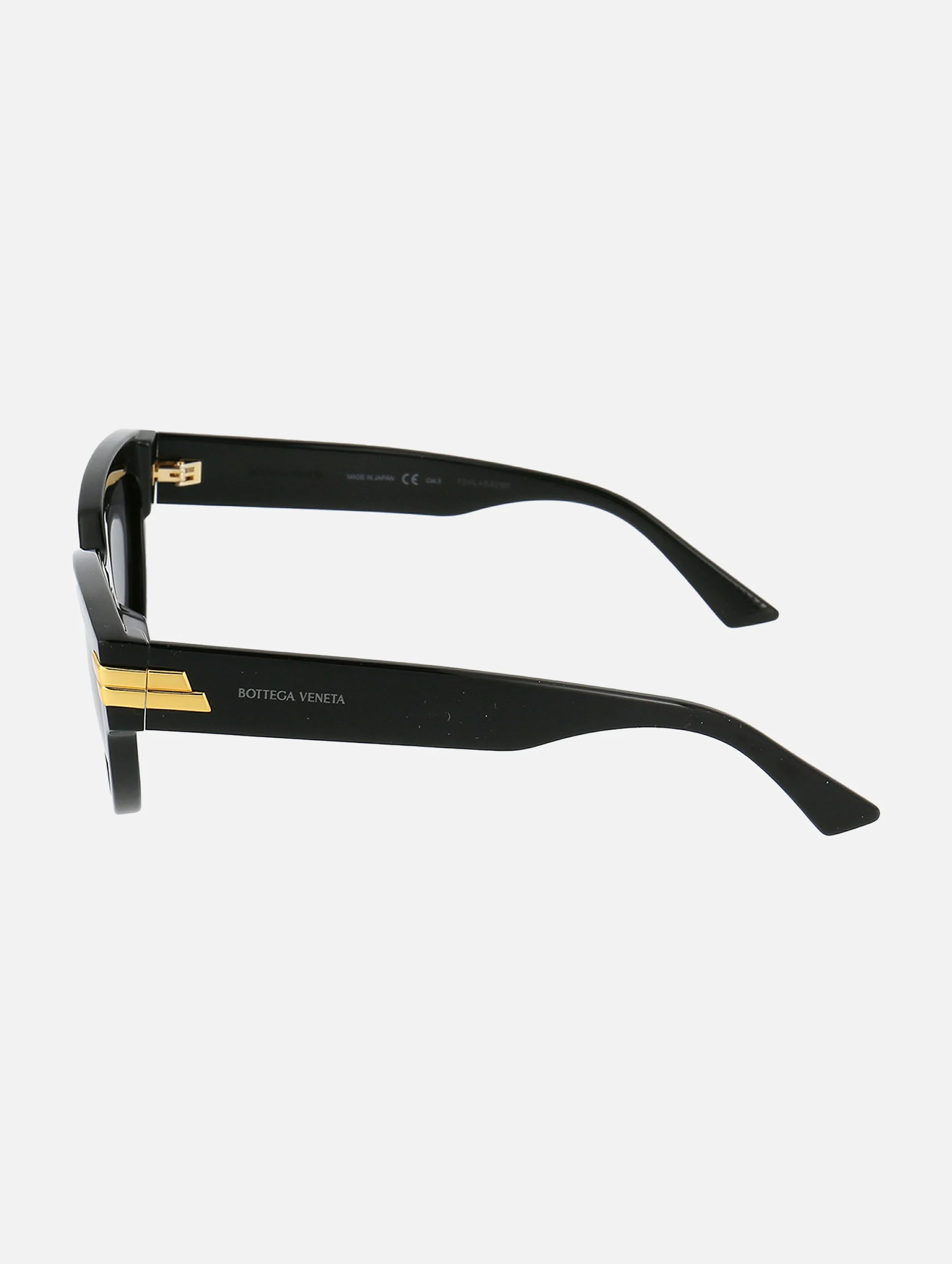 BV1035S001 in Black - Image 3