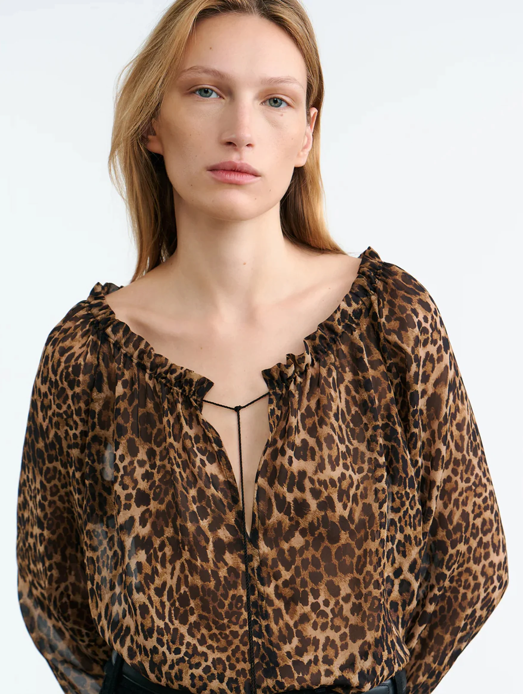 Carley Silk Blouse in Vintage Leopard - Image 4