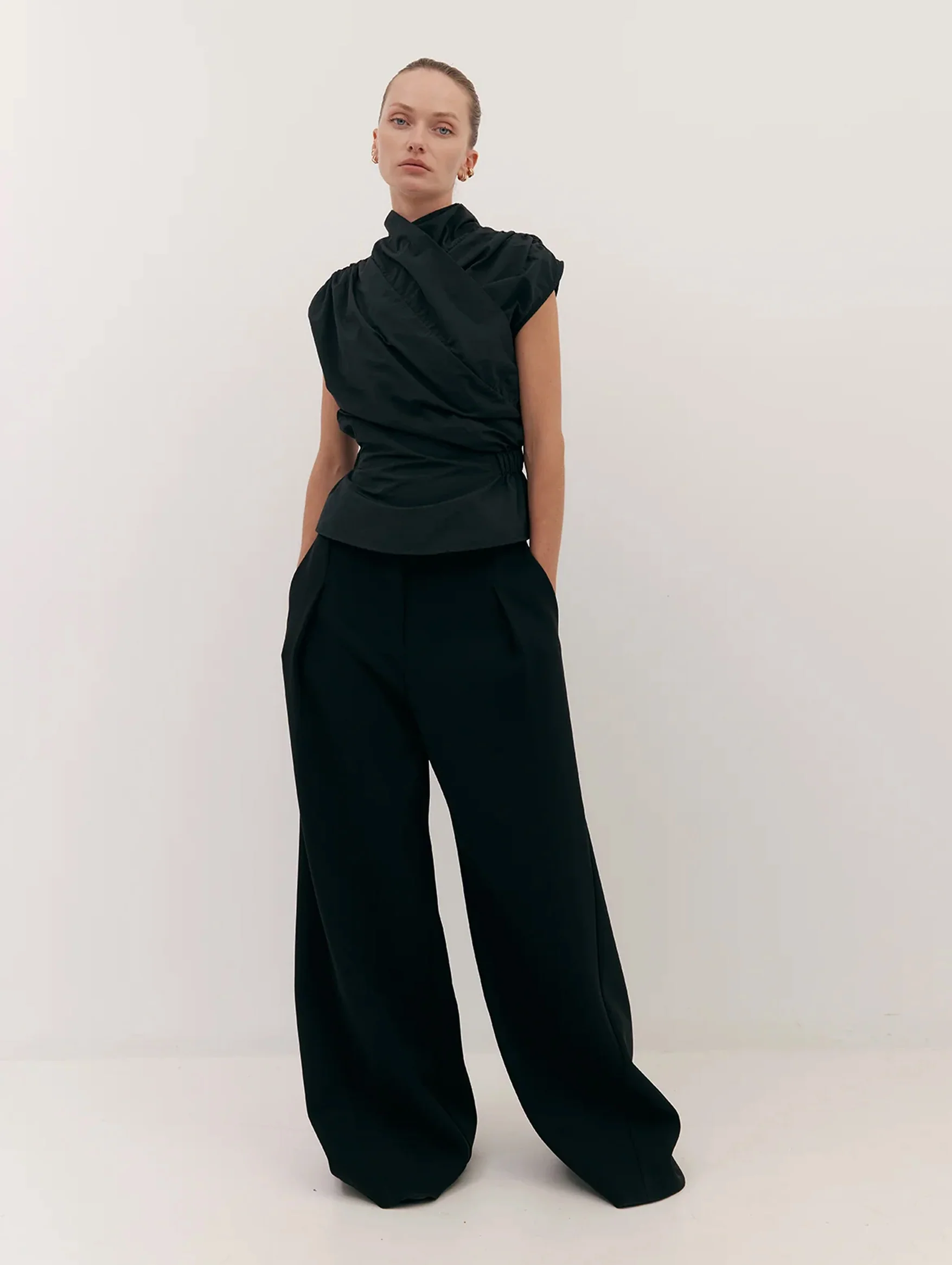 Chaimberlain Top in Black - Image 3