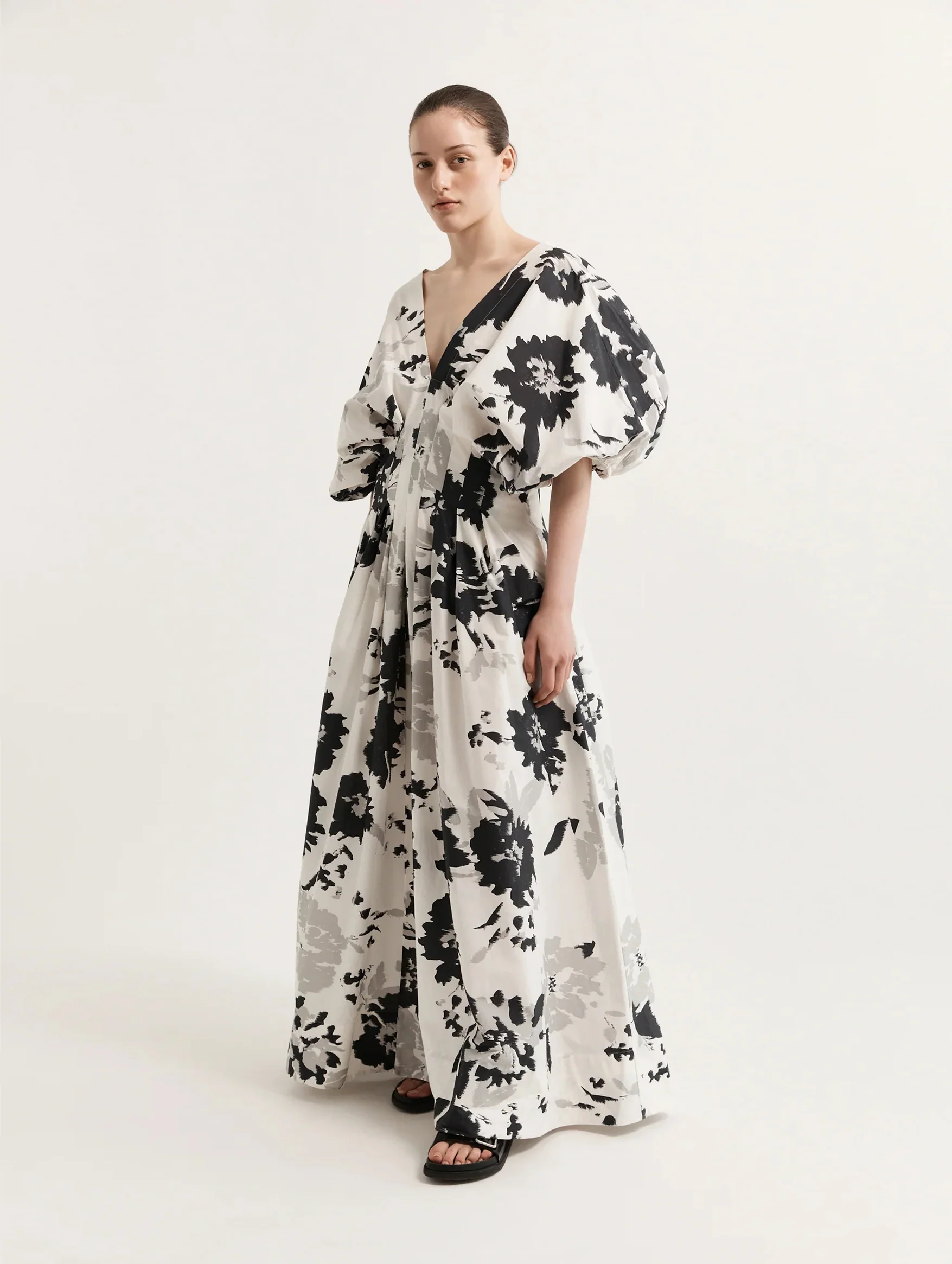 Cherry Dress in White Floral - Image 2