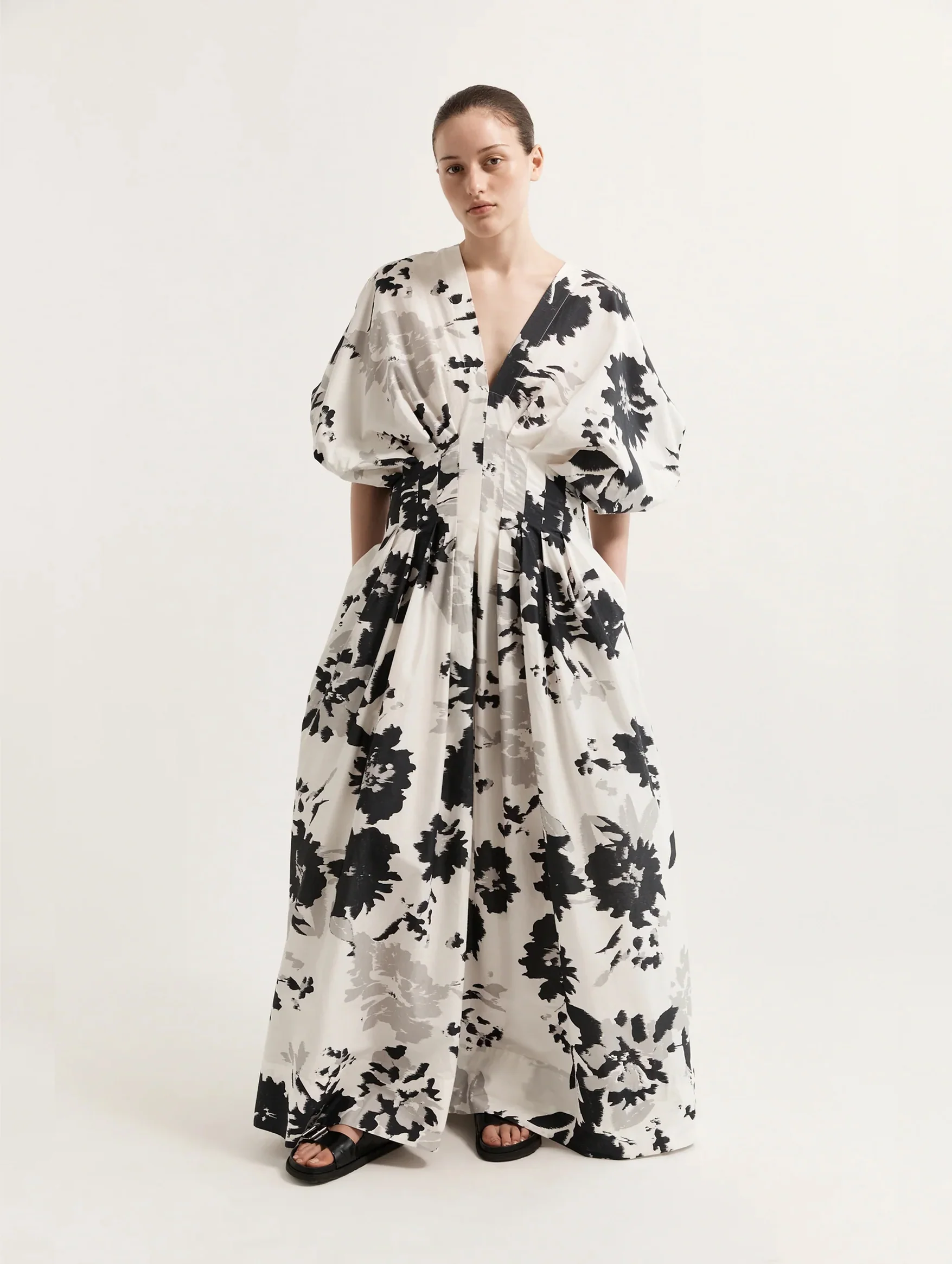 Cherry Dress in White Floral - Image 3