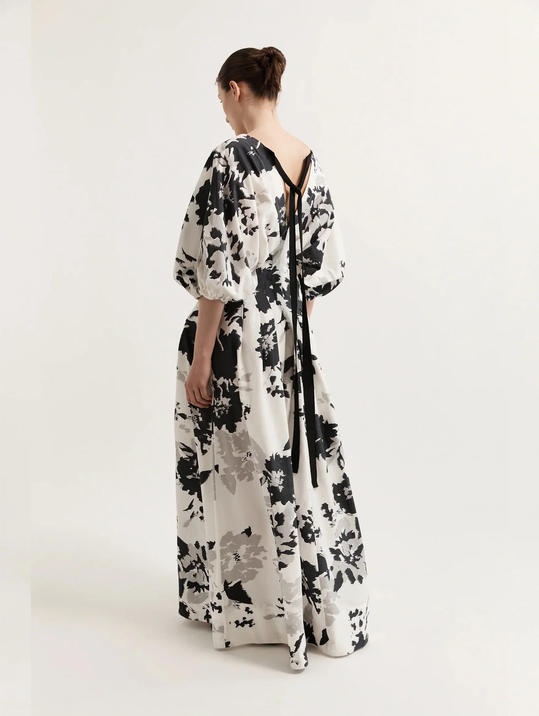 Cherry Dress in White Floral - Image 5