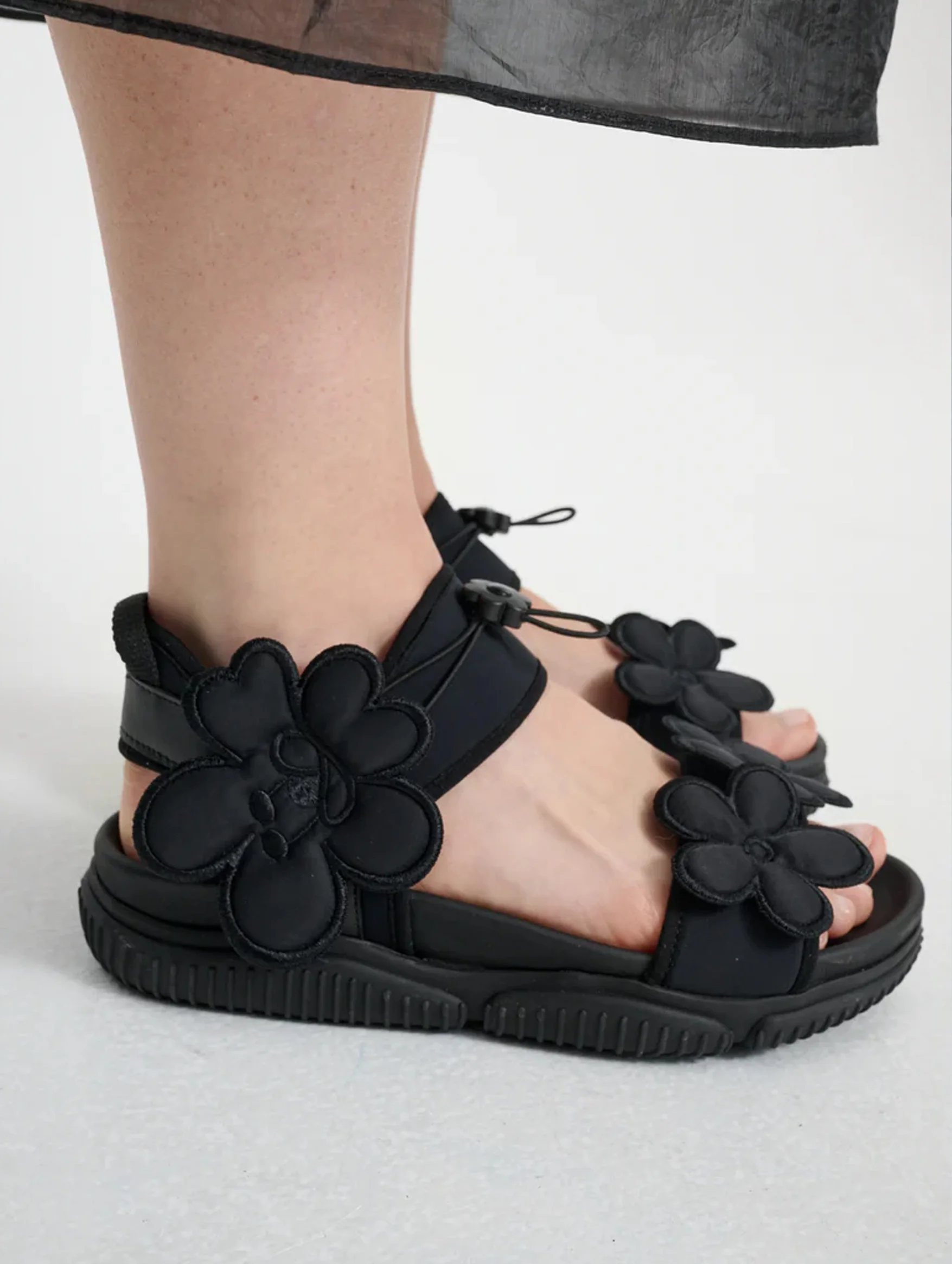 Cilla Sandals in Black - Image 3
