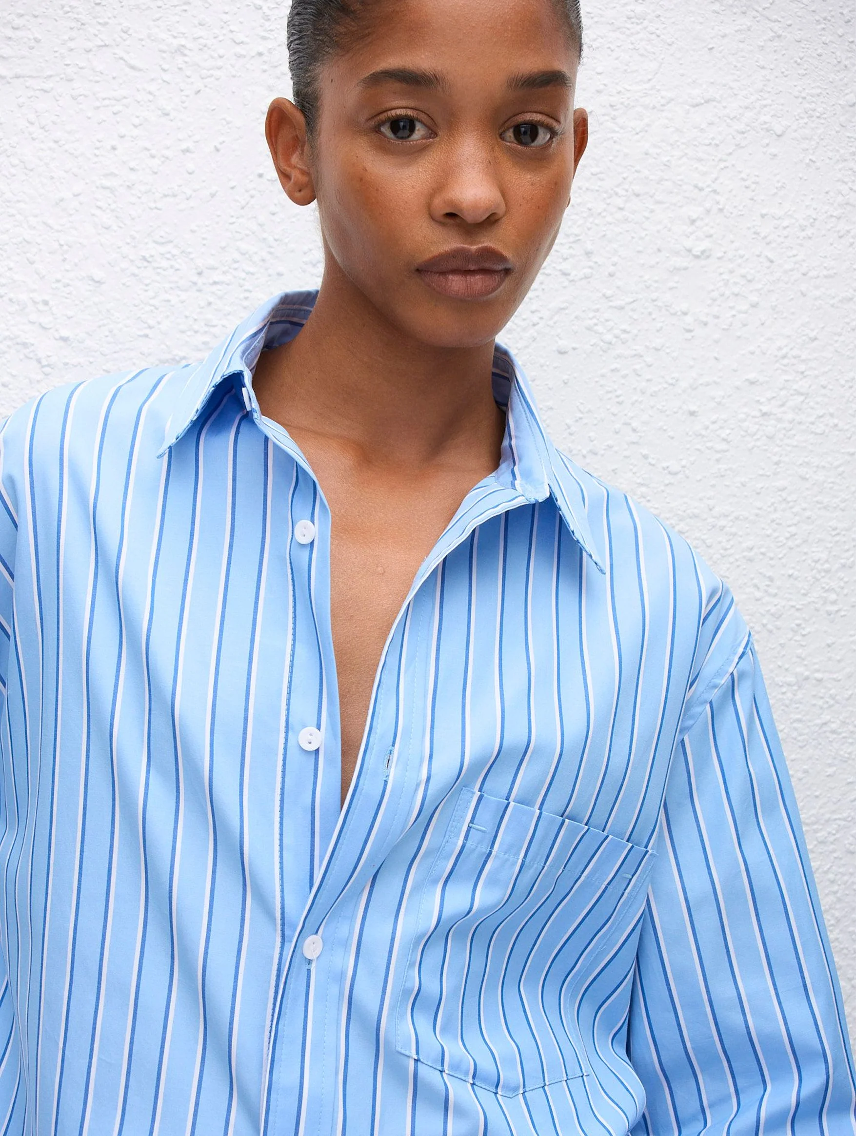 Classic Stripe Shirt in Capri Stripe - Image 4