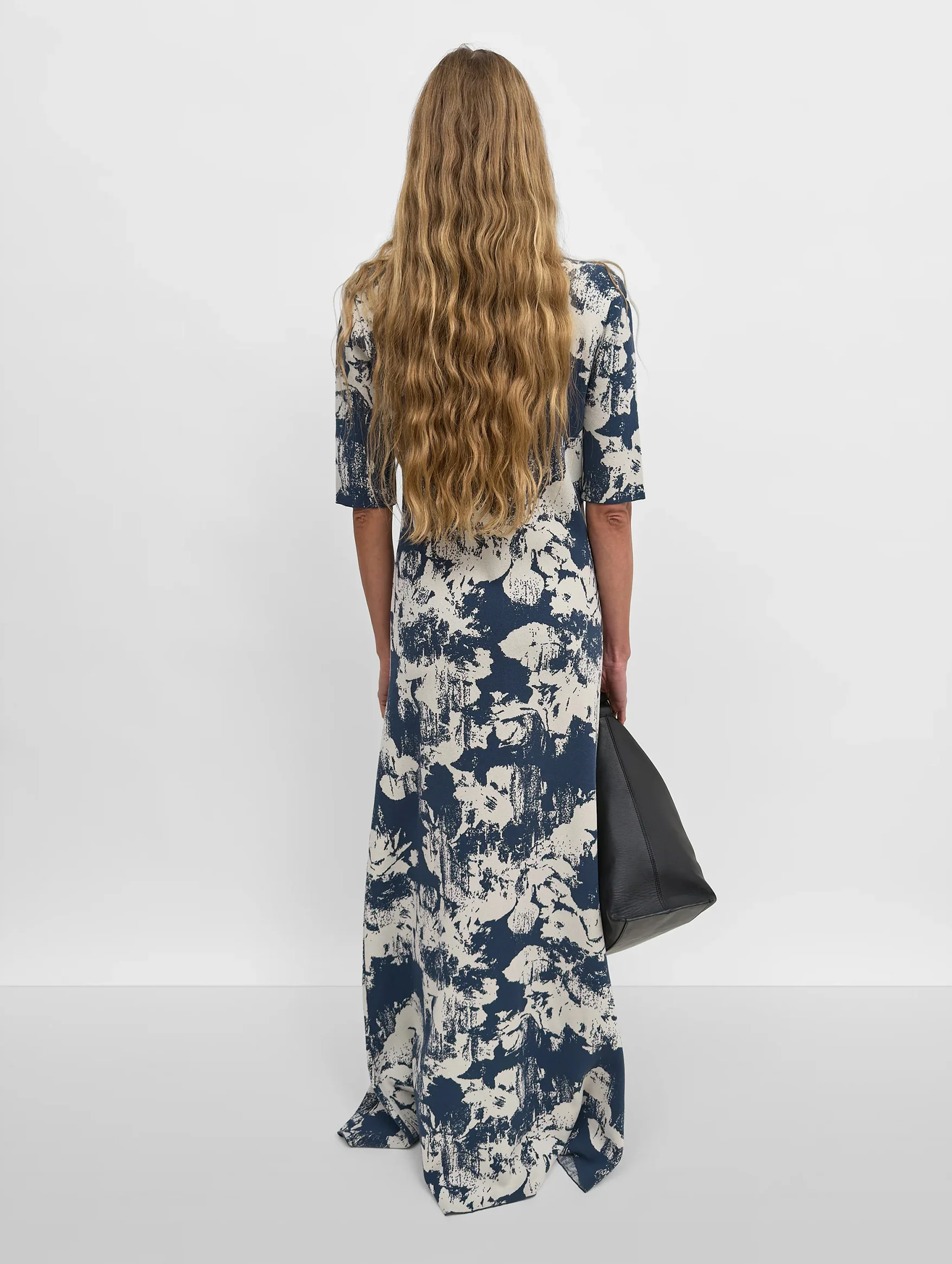 Clover Jacquard Knit Polo Shirtdress in Navy and Sand - Image 3