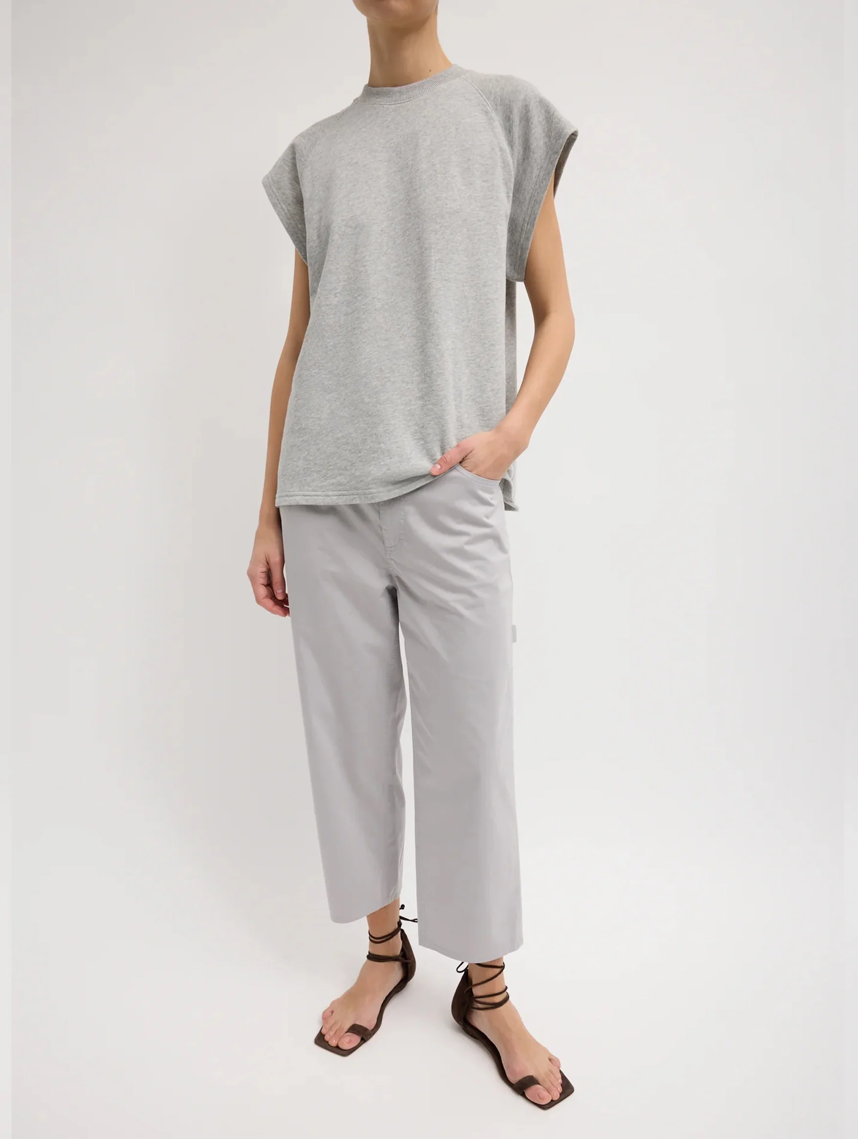 Cropped Slouchy Cargo Jean in Grey - Image 2
