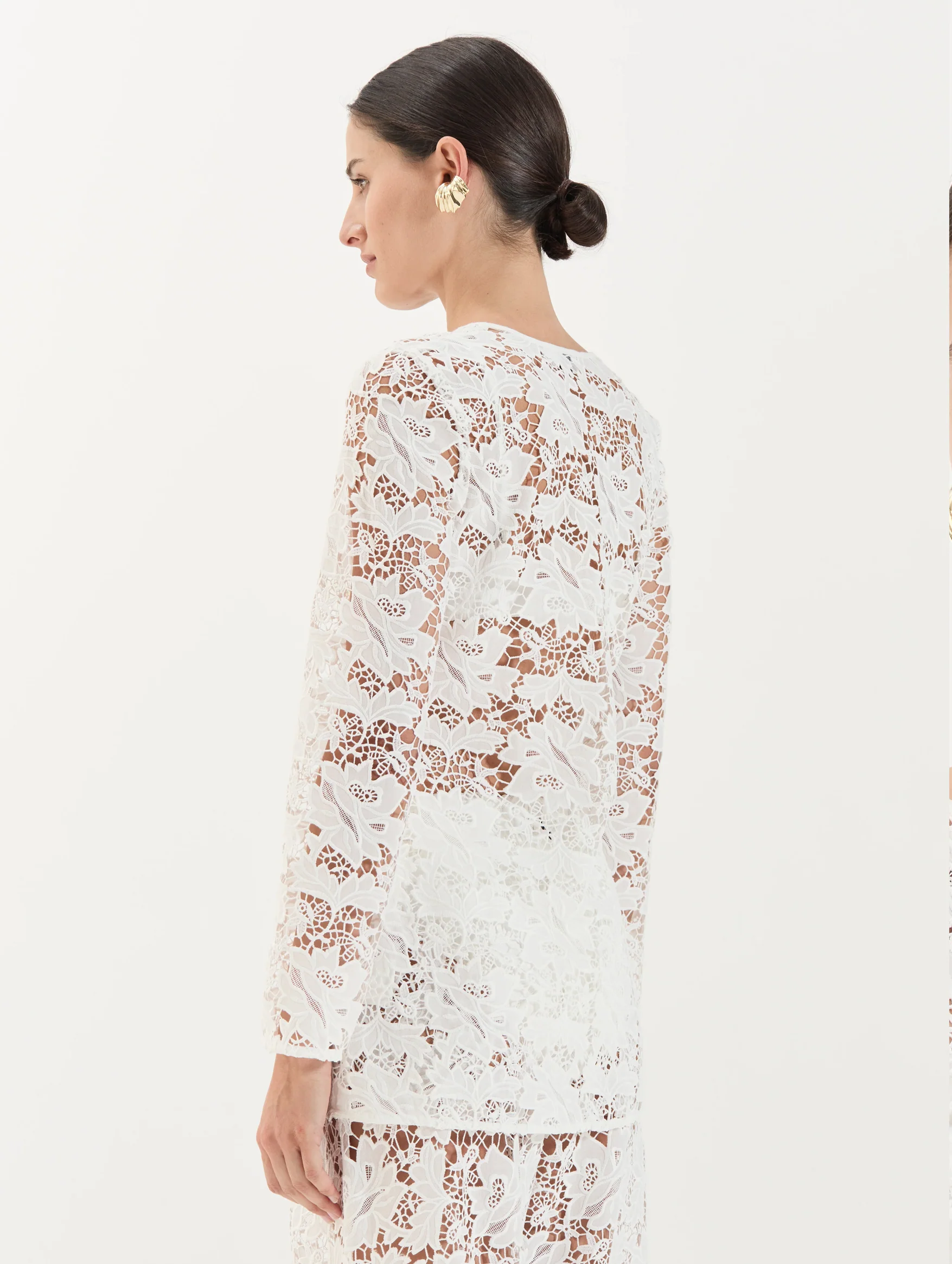 Daphne Tunic in Crochet Lace - Image 2
