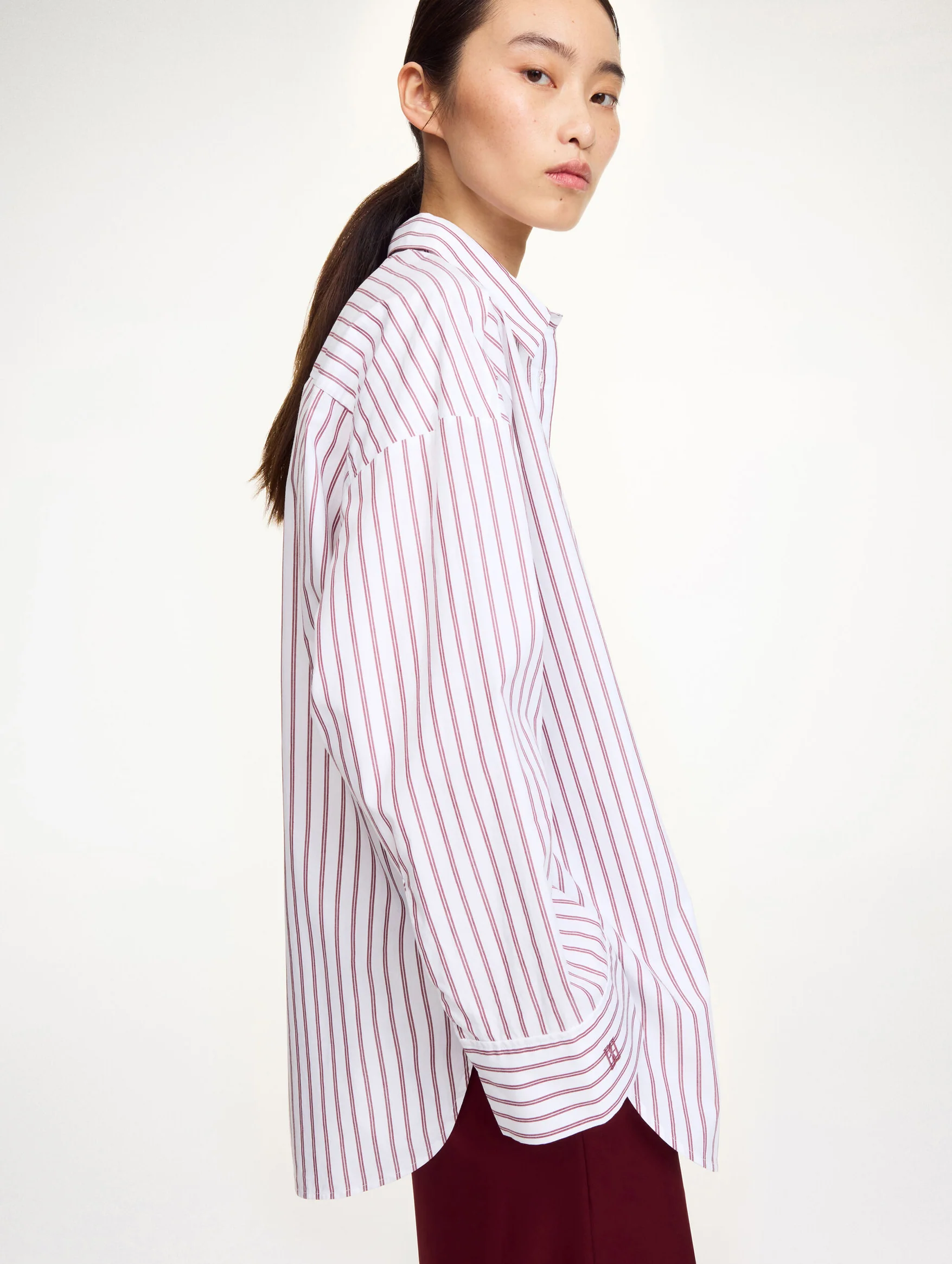 Derris Organic Cotton Shirt in Cabernet Stripe - Image 4