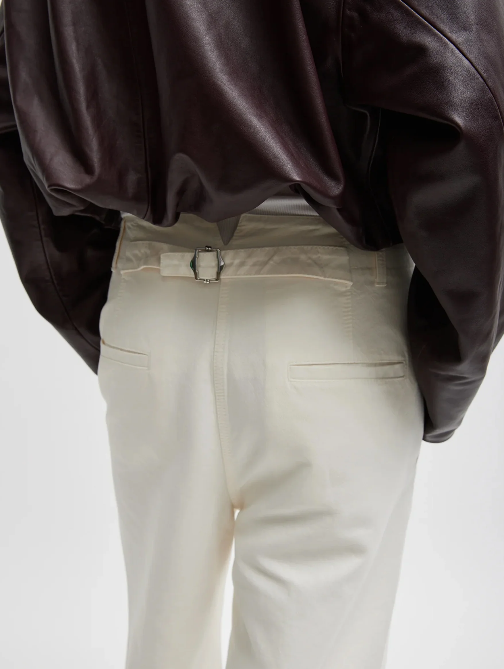 Dobby Cotton Regular Barry Jean in Off White - Image 2