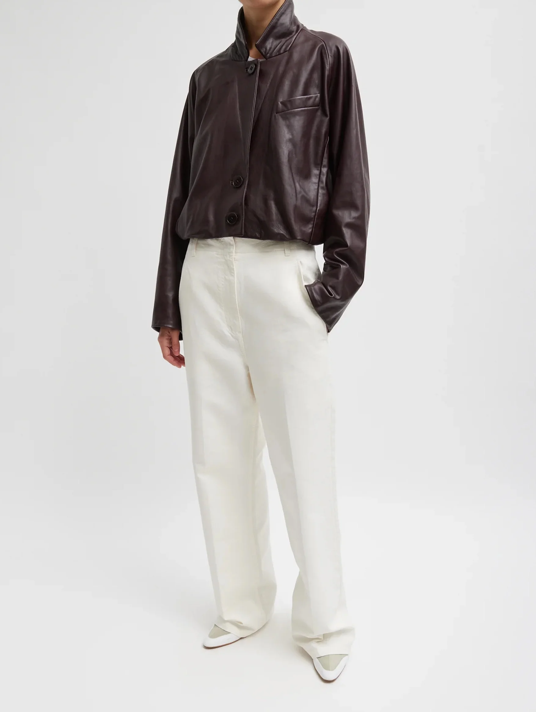 Dobby Cotton Short Barry Jean in Off White