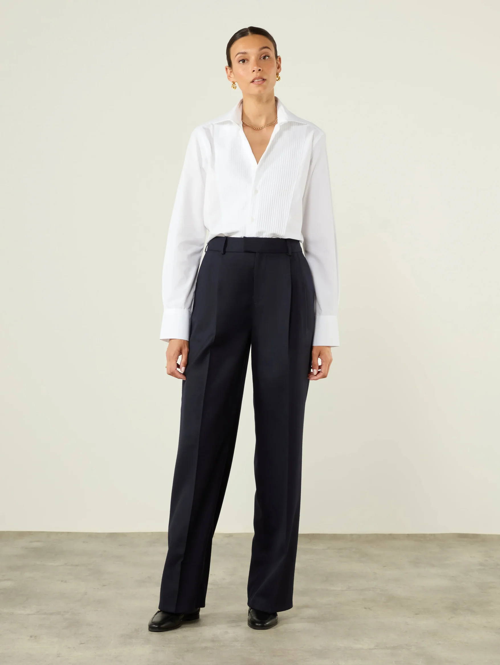 The Dress Shirt in White - Image 4