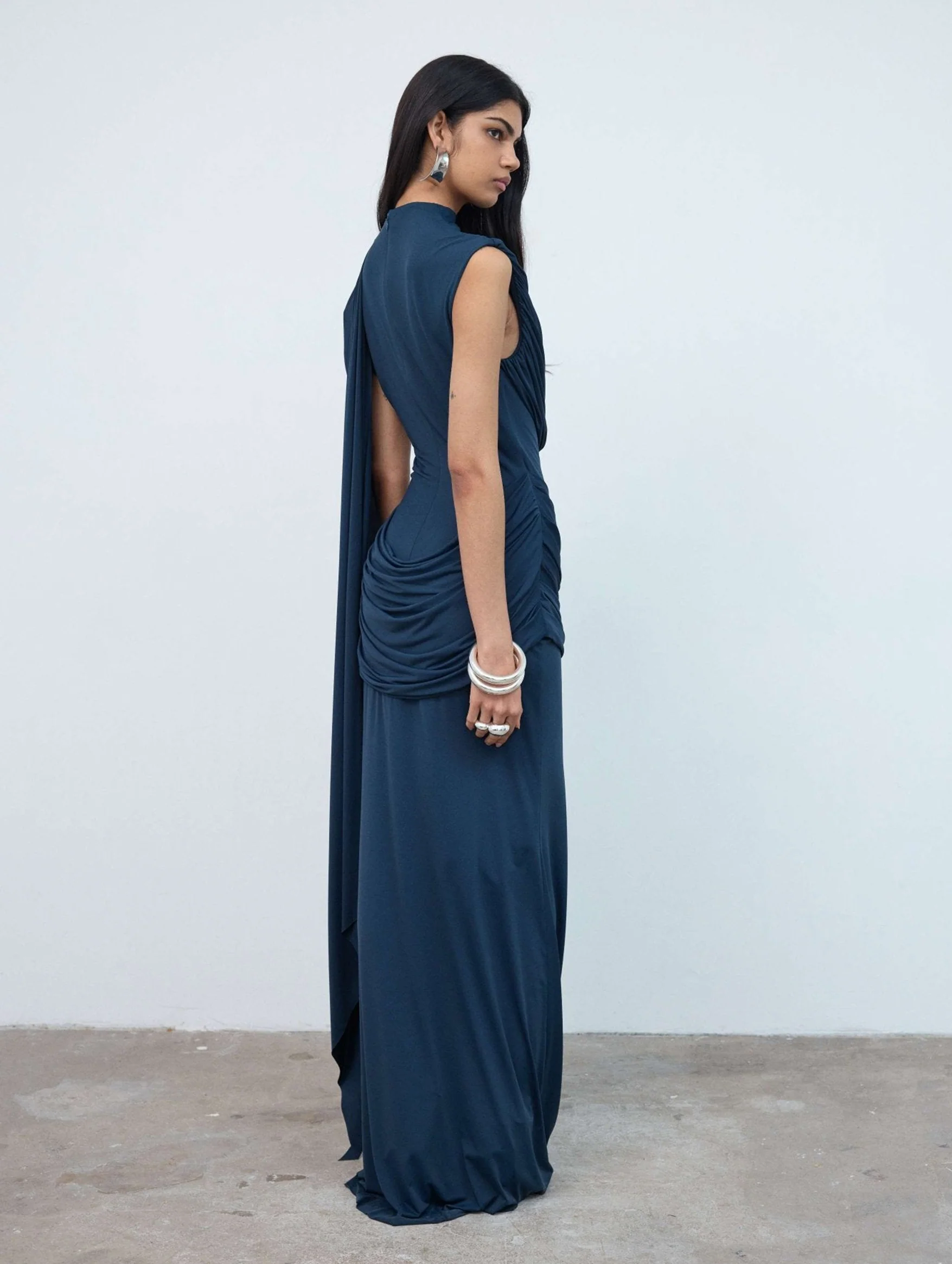Elara Maxi Dress In Midnight - Image 5