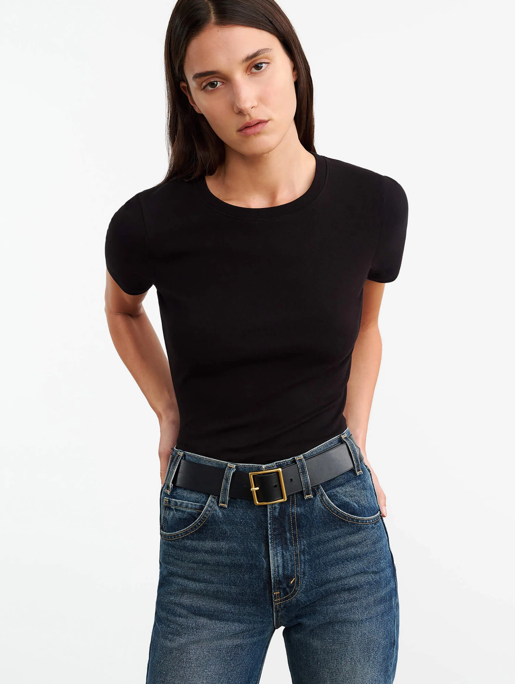 Elin Tee in Black - Image 2