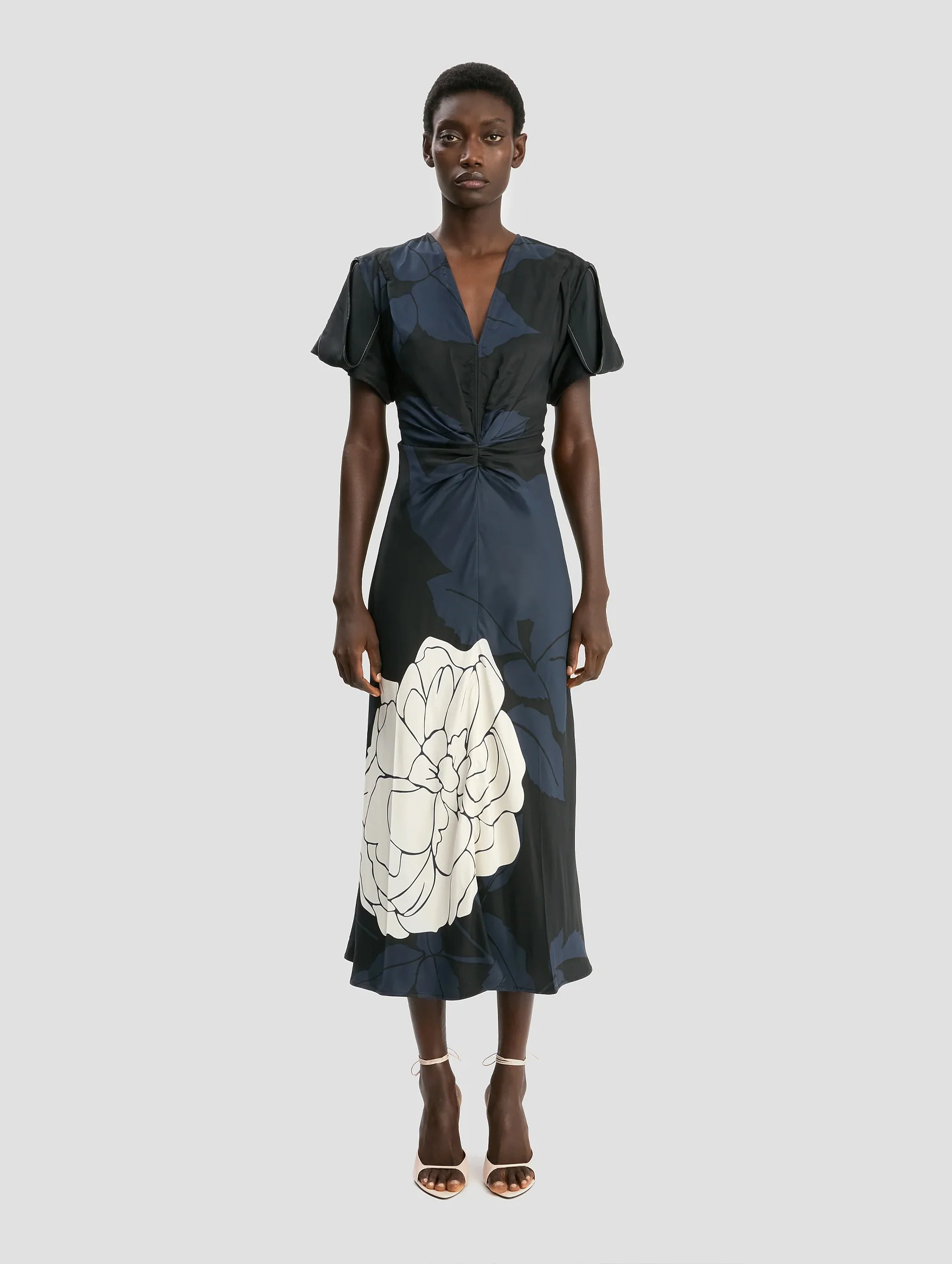 Eve Midi Dress in Dark Navy Floral Print - Image 2