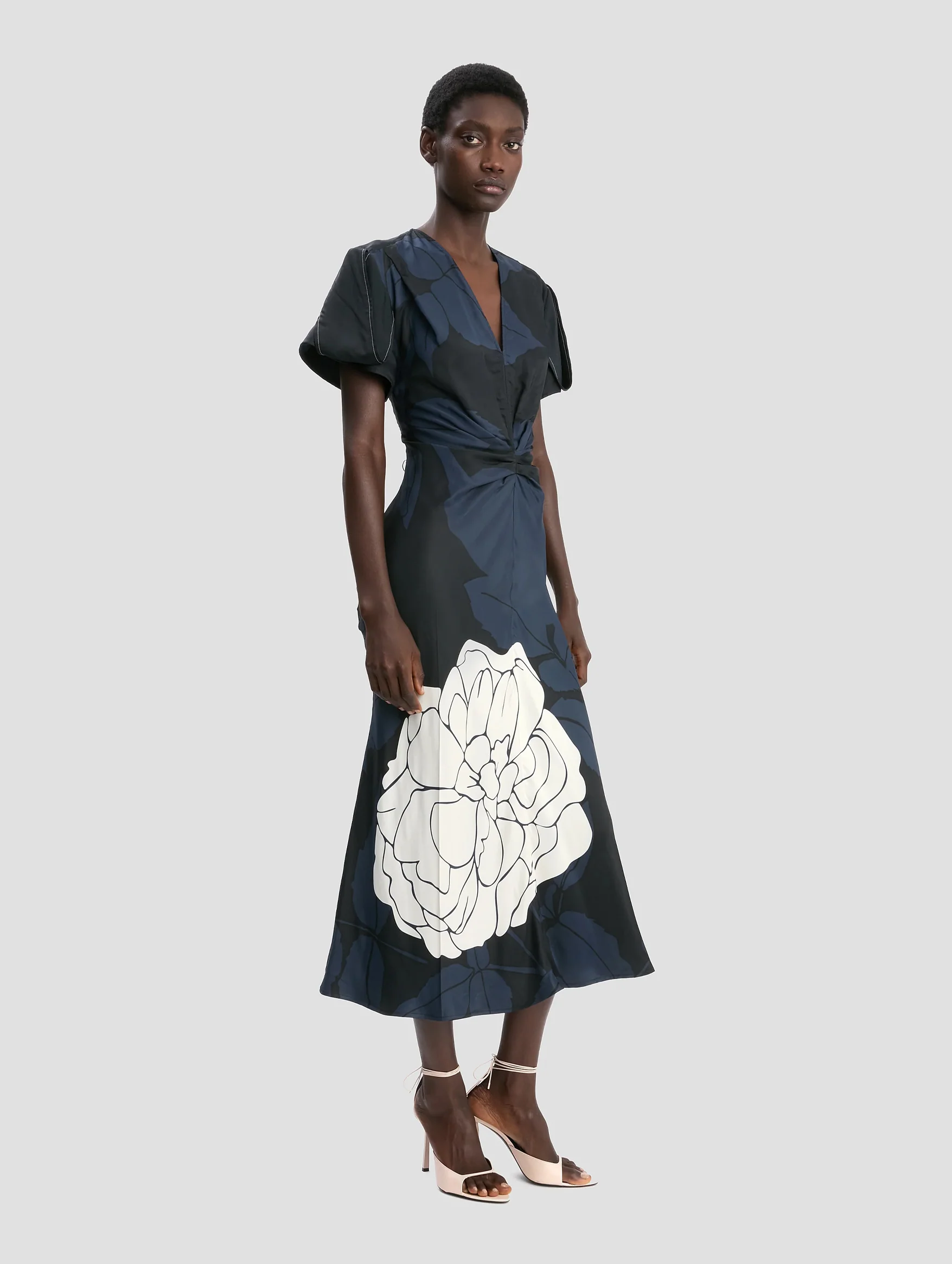Eve Midi Dress in Dark Navy Floral Print - Image 4