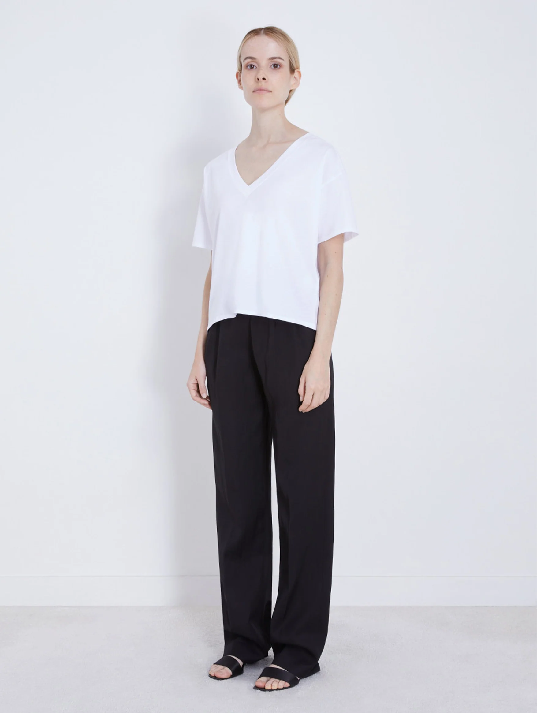 Faaa V T-Shirt in White - Image 4