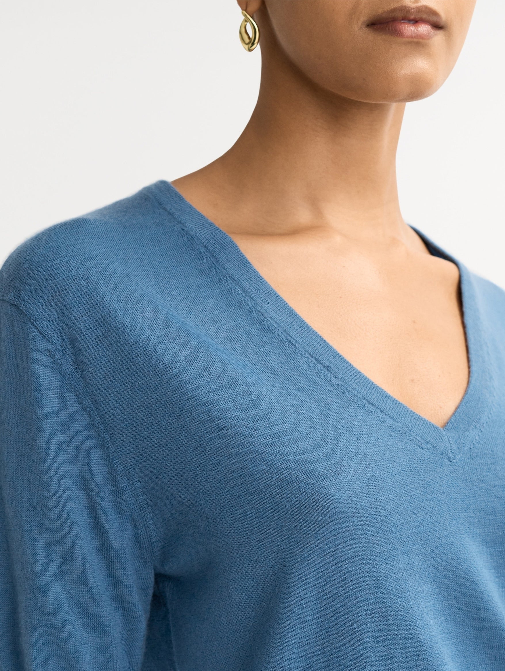 Featherlight Cashmere V-neck Top in Azure - Image 3