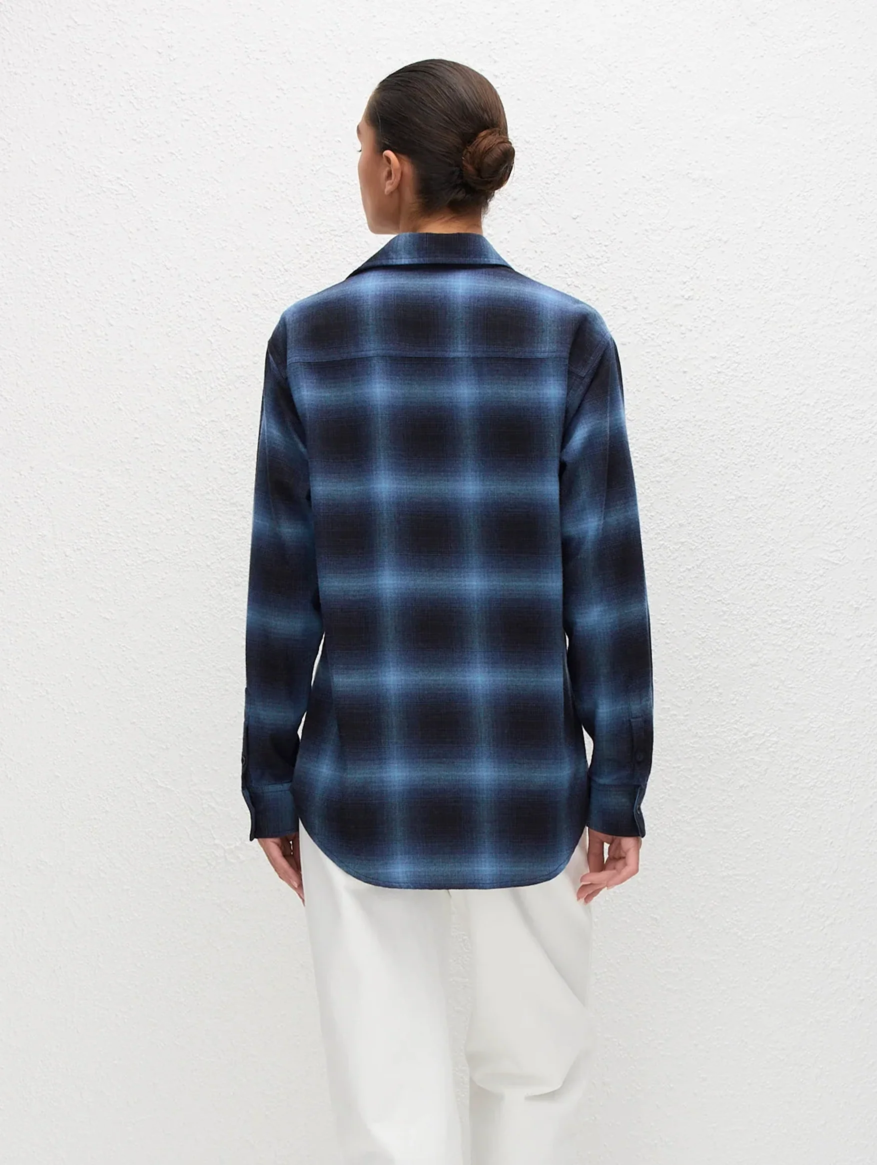 Flannel Shirt in Midnight Check - Image 6