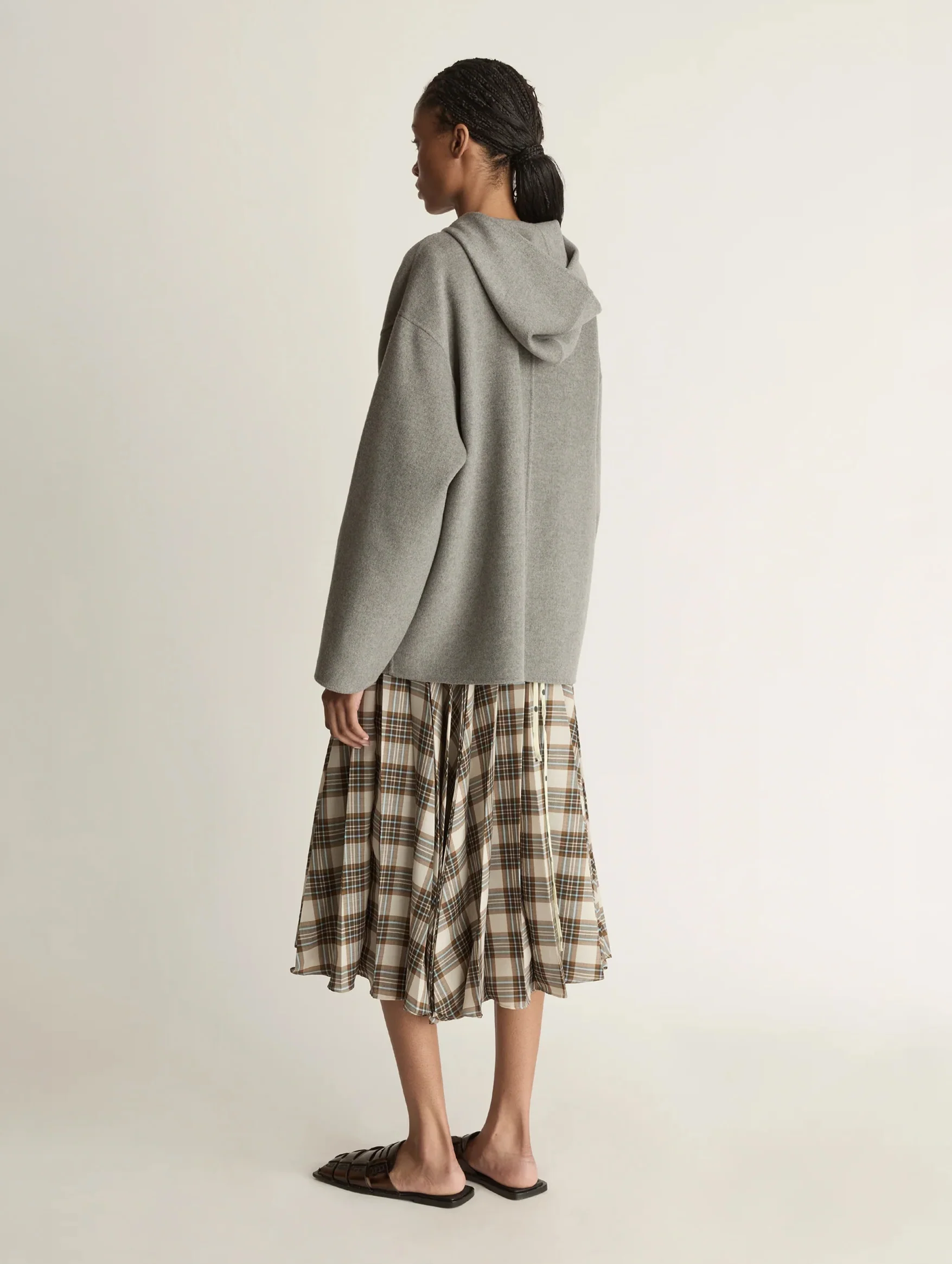 Florentine Cashmere Hooded Jacket in Grey Marle - Image 4