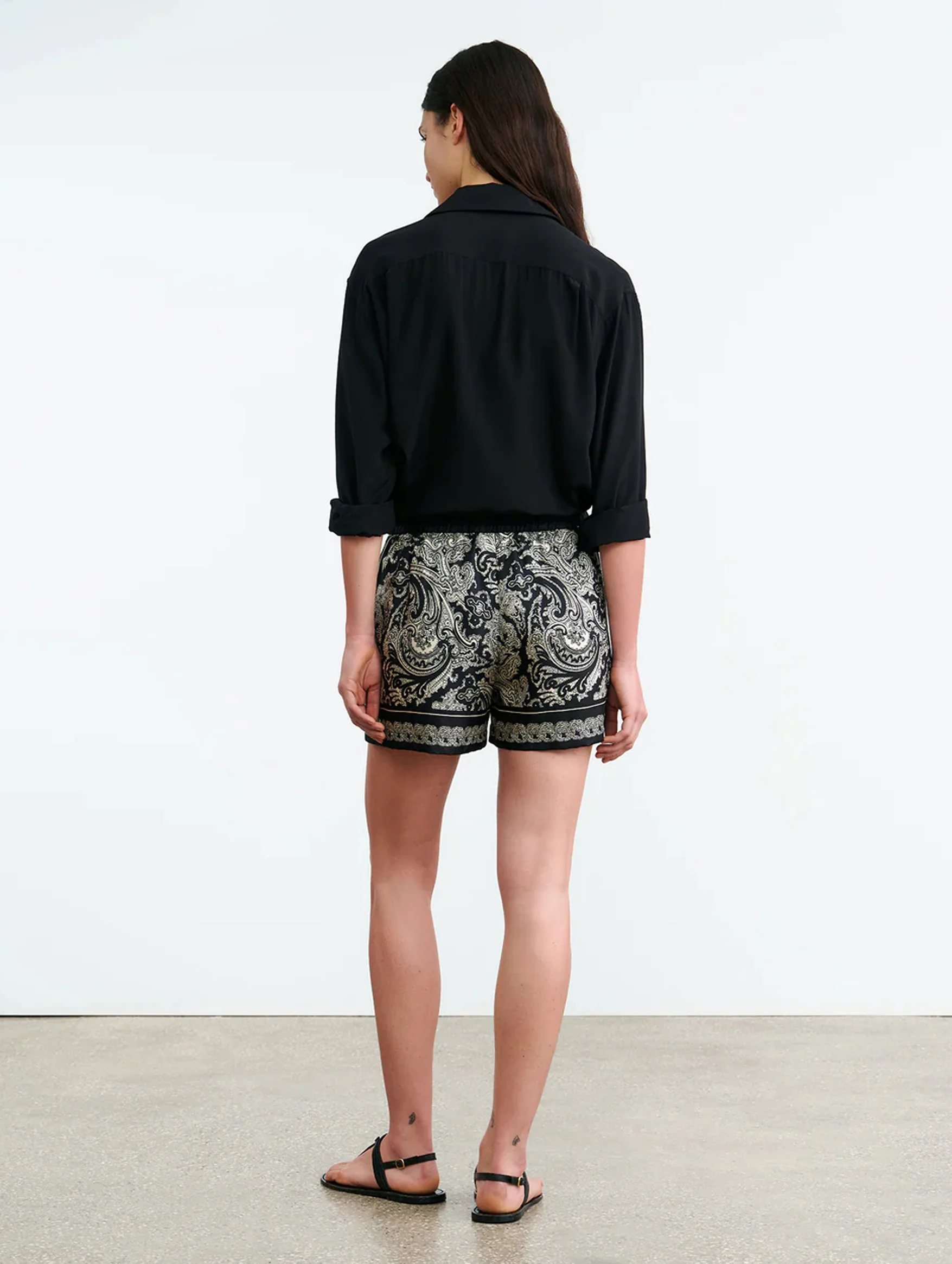 Frances Silk Short in Paisley - Image 5
