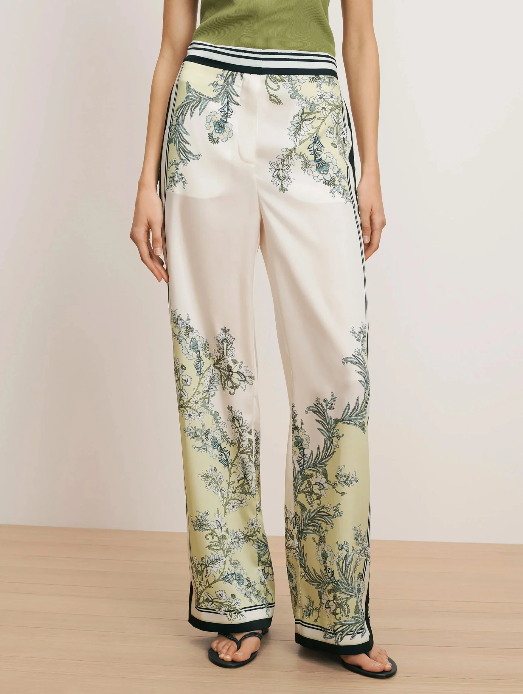 Grigore Wide-Leg Pant in Light Pistachio Multi - Image 3