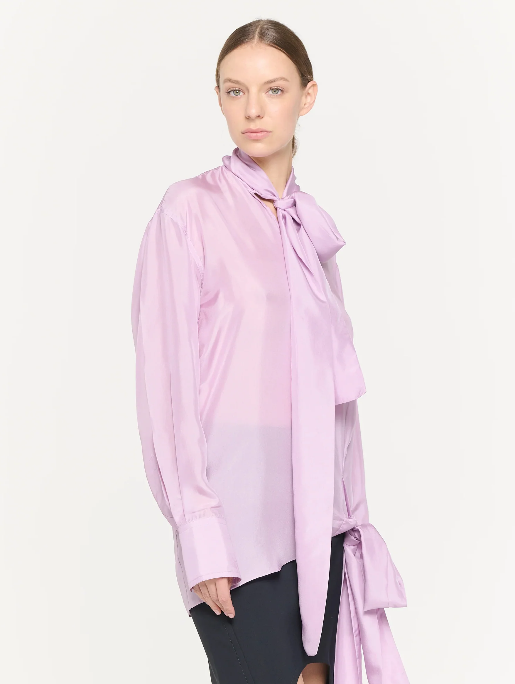 Haboutai Silk Shirt in Wisteria - Image 4