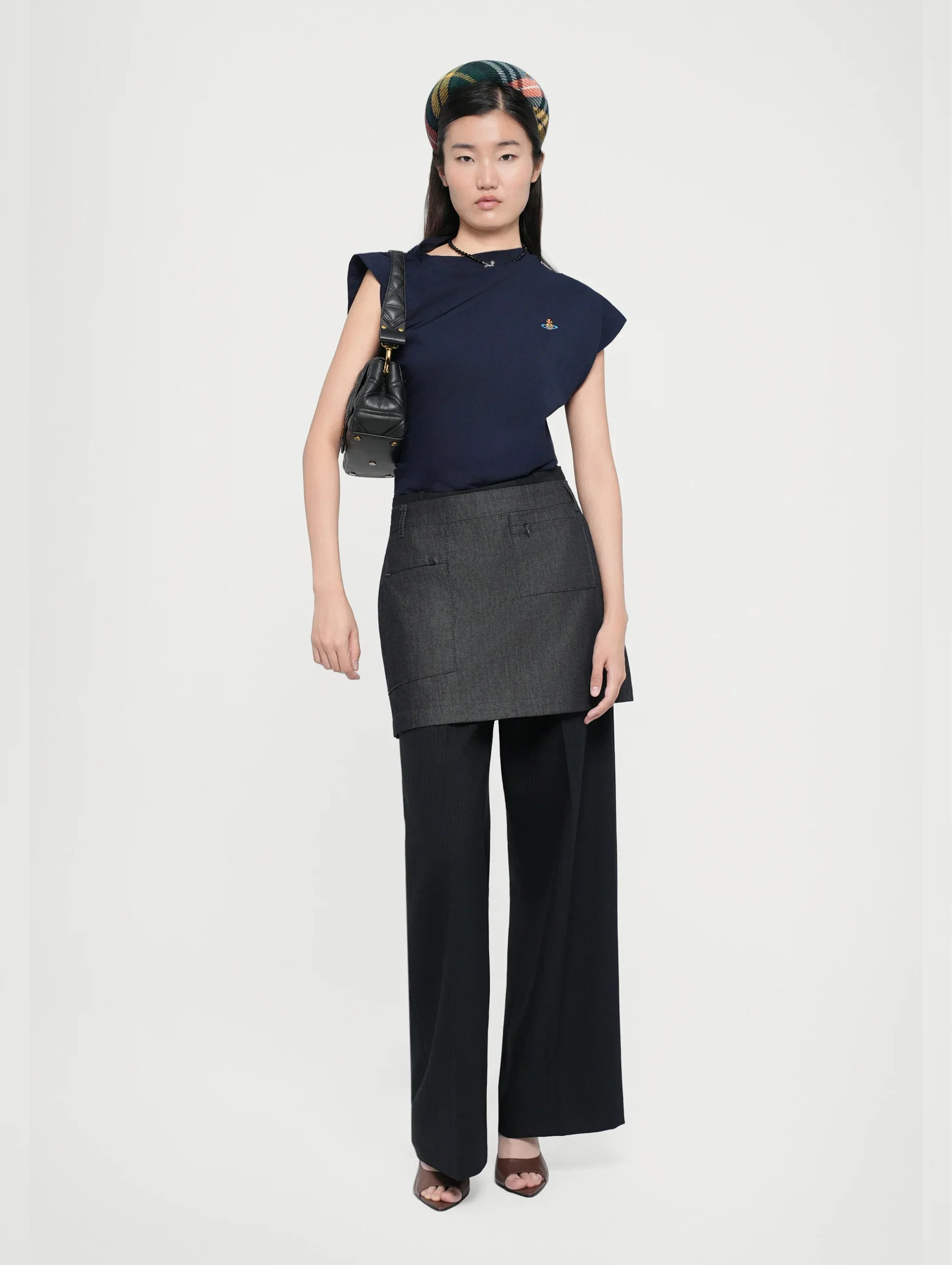 Hebo Top in Navy - Image 3