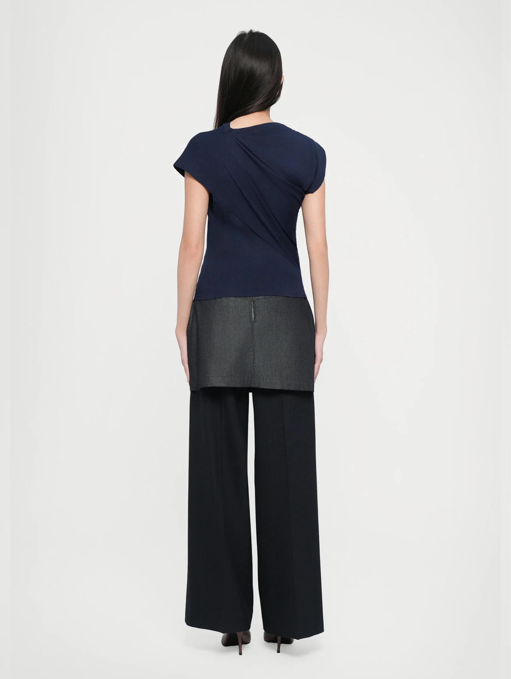 Hebo Top in Navy - Image 4