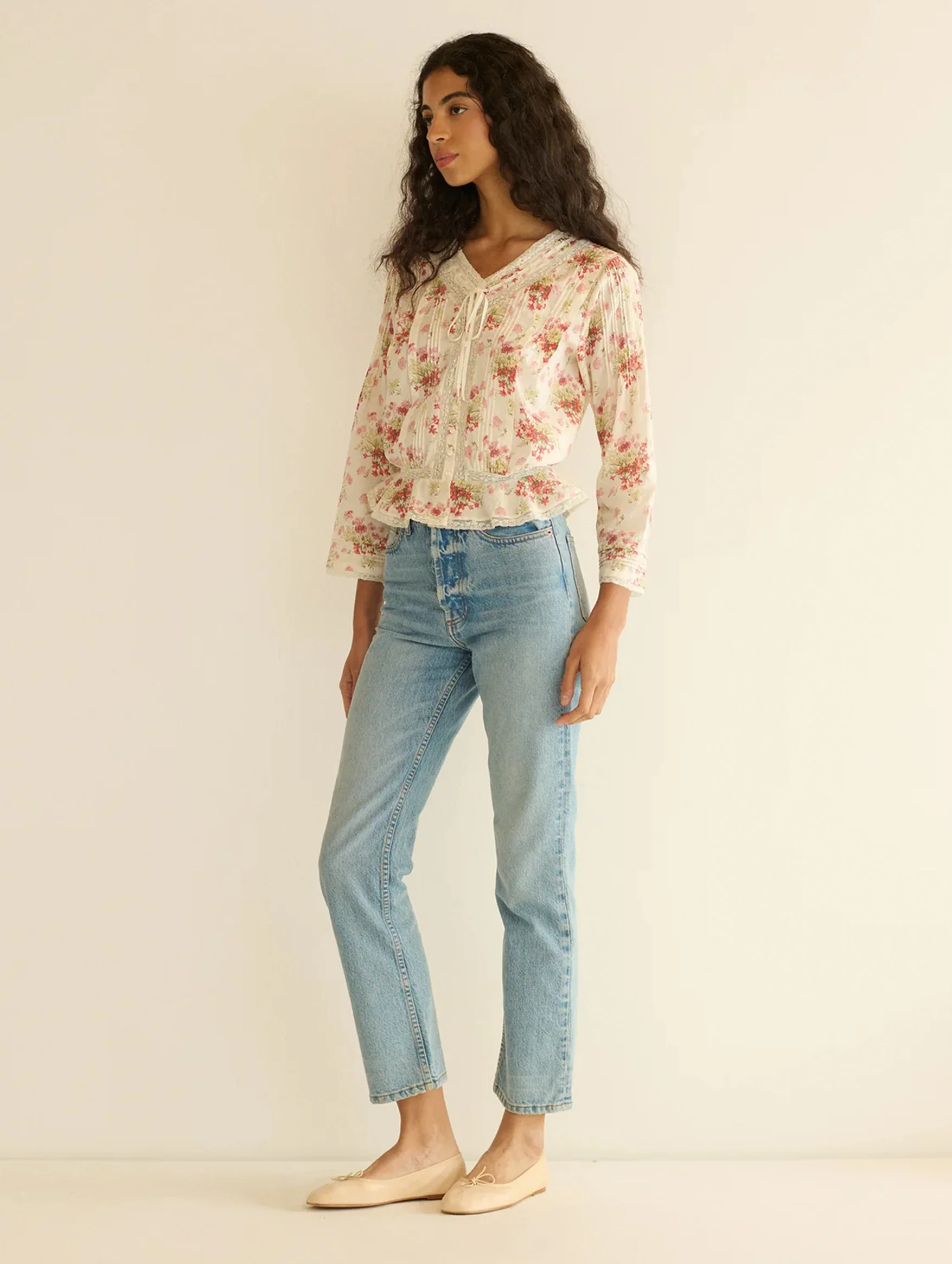 Hillock Top in Ivory Lantana Floral - Image 2
