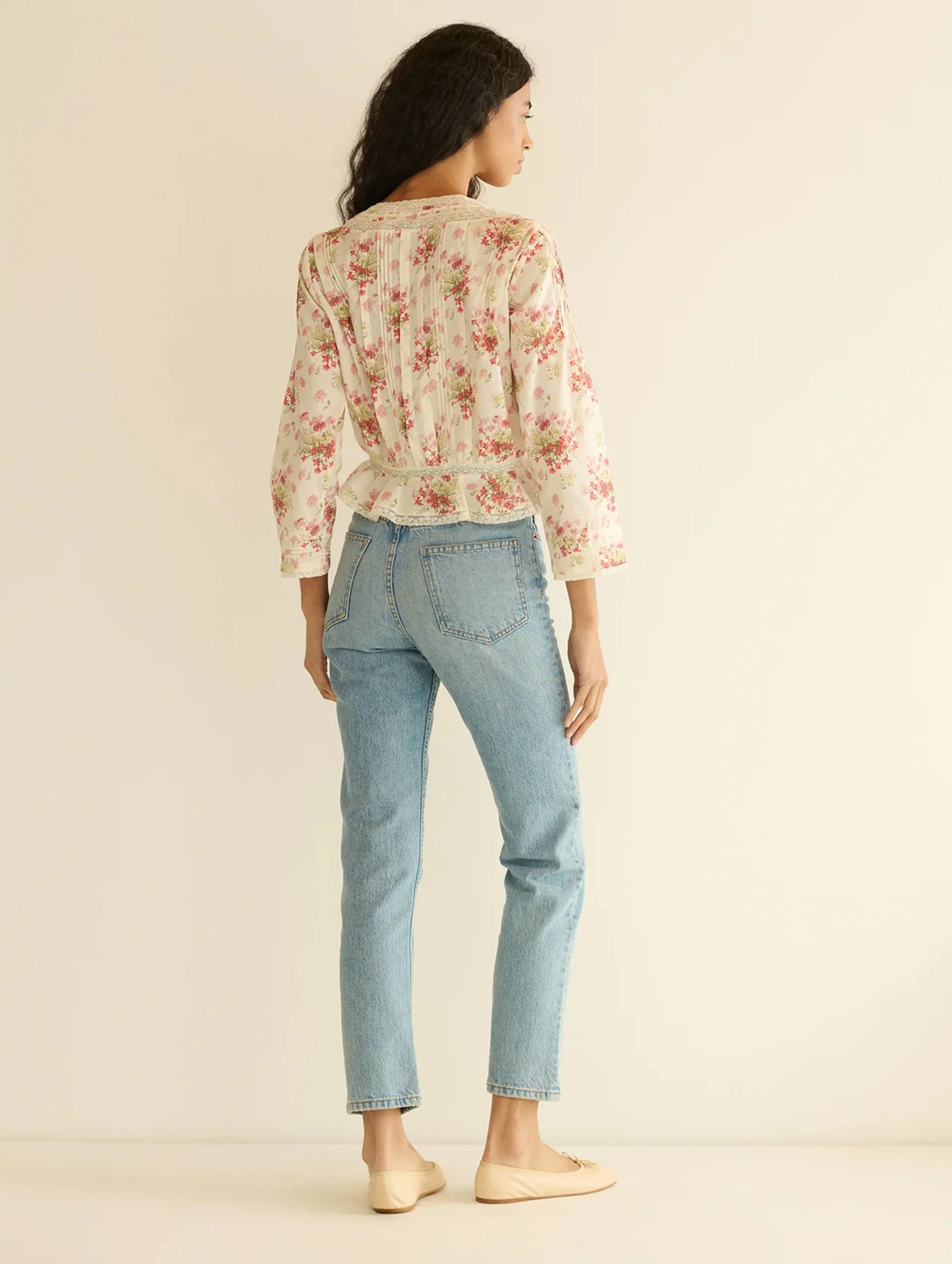 Hillock Top in Ivory Lantana Floral - Image 5