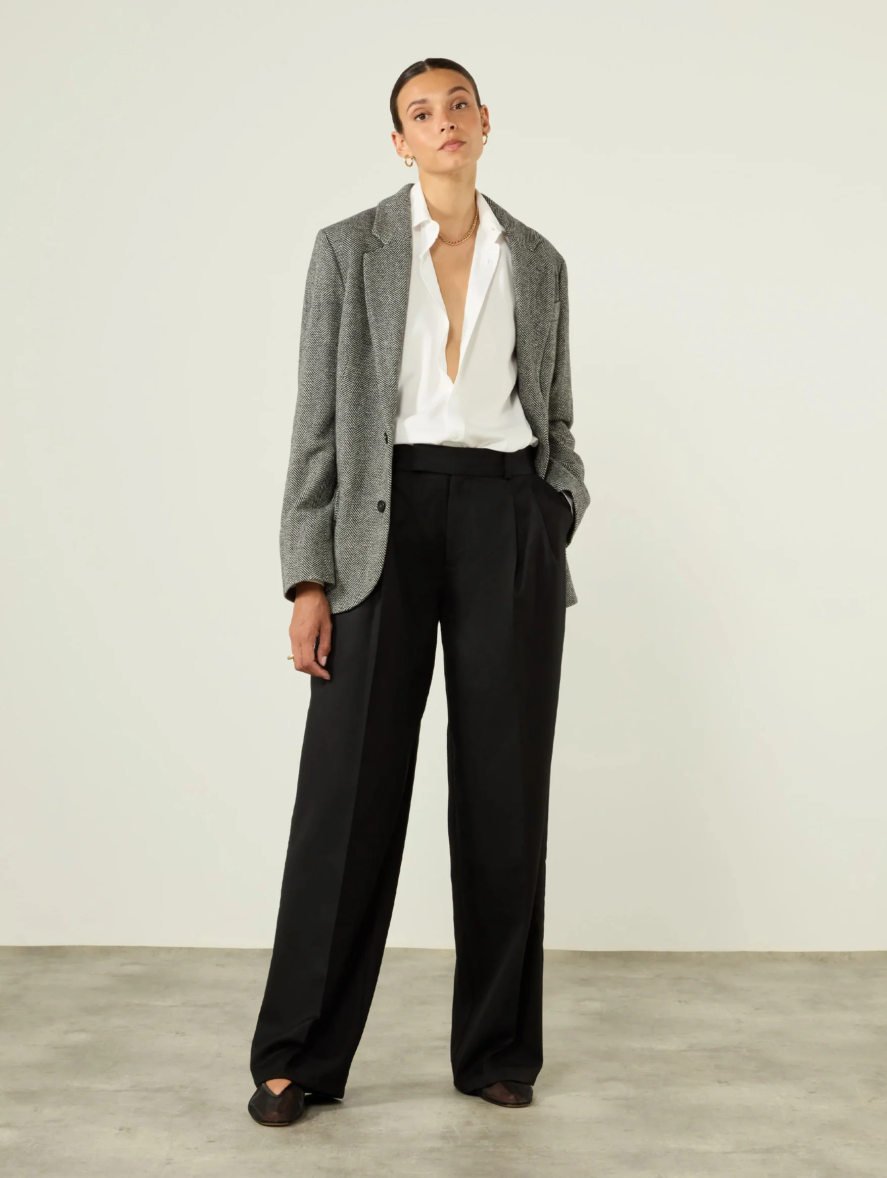 Hutton Blazer in Grey - Image 3