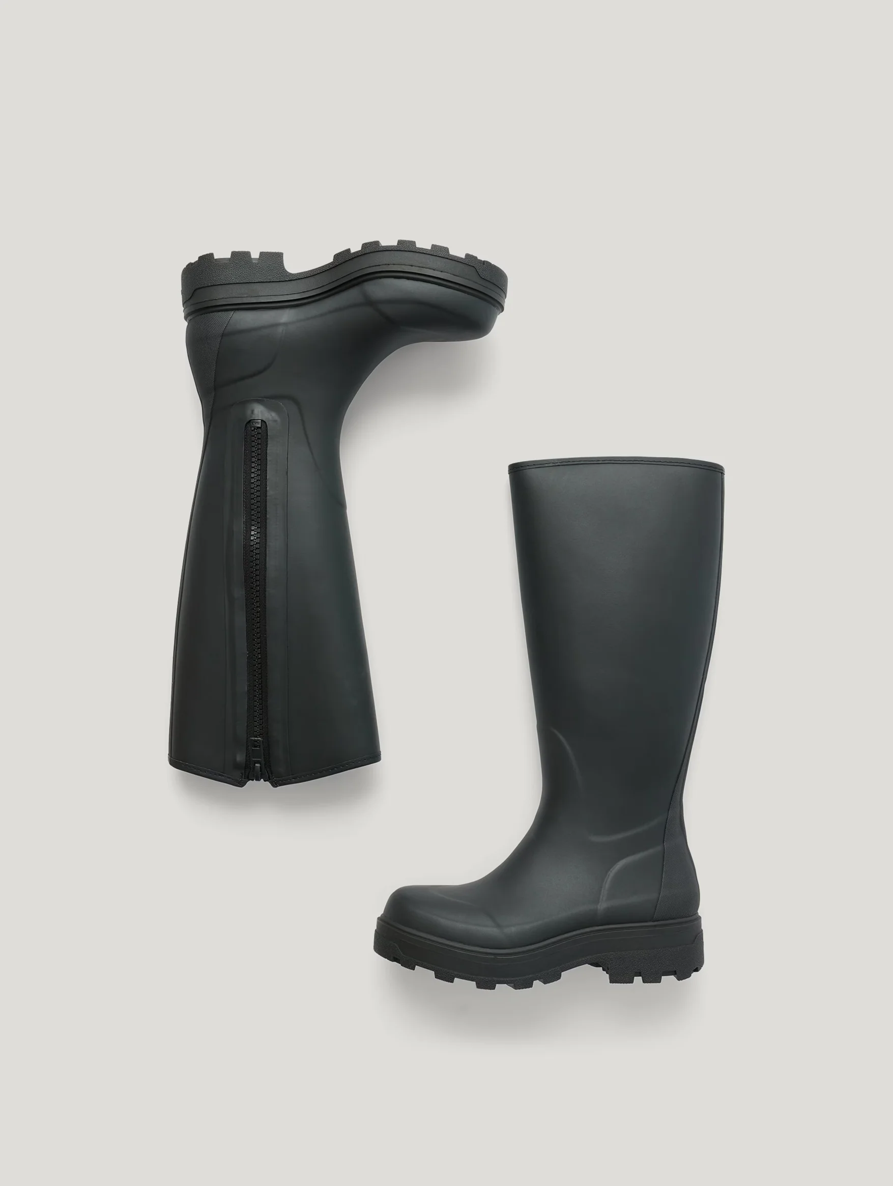 Ilse Wellie Boot in Black - Image 4