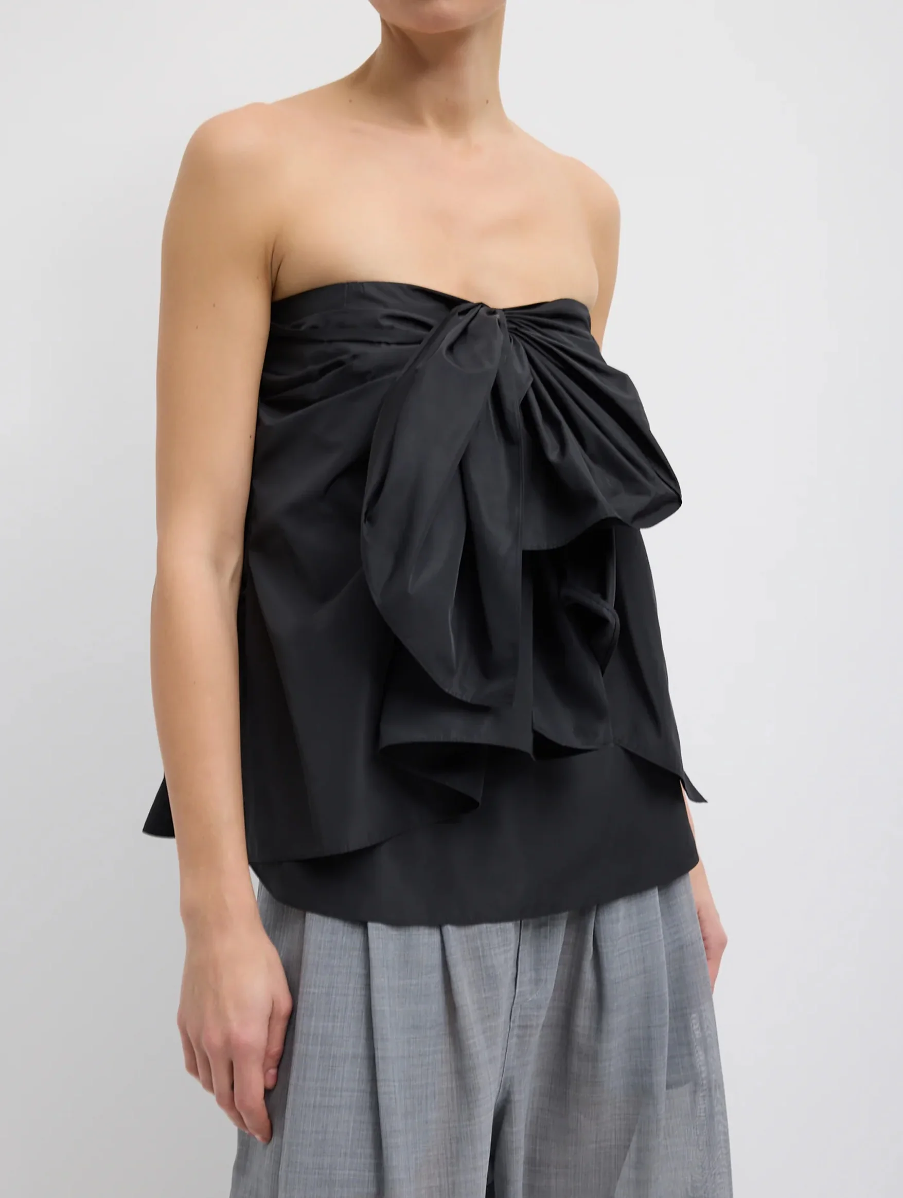 Italian Sporty Nylon Strapless Top in Black - Image 2