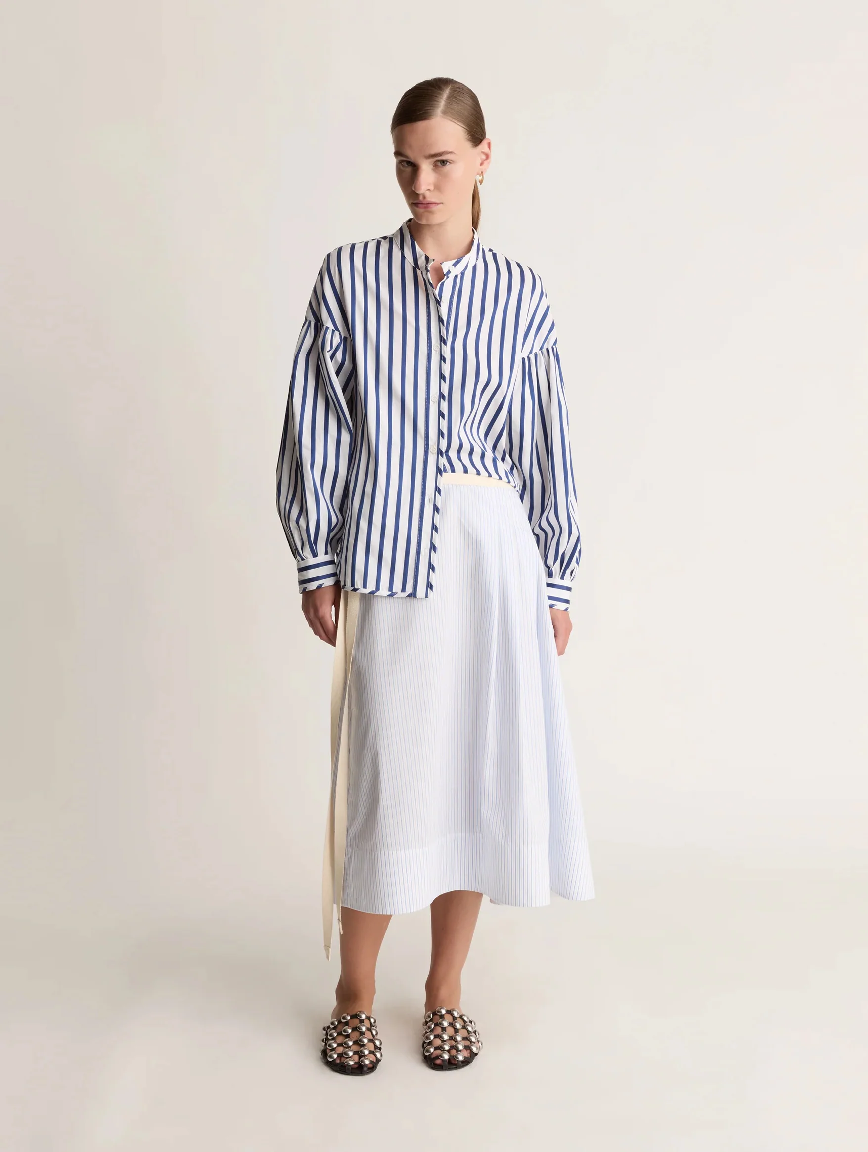 Josie Blouse in Navy - Image 2