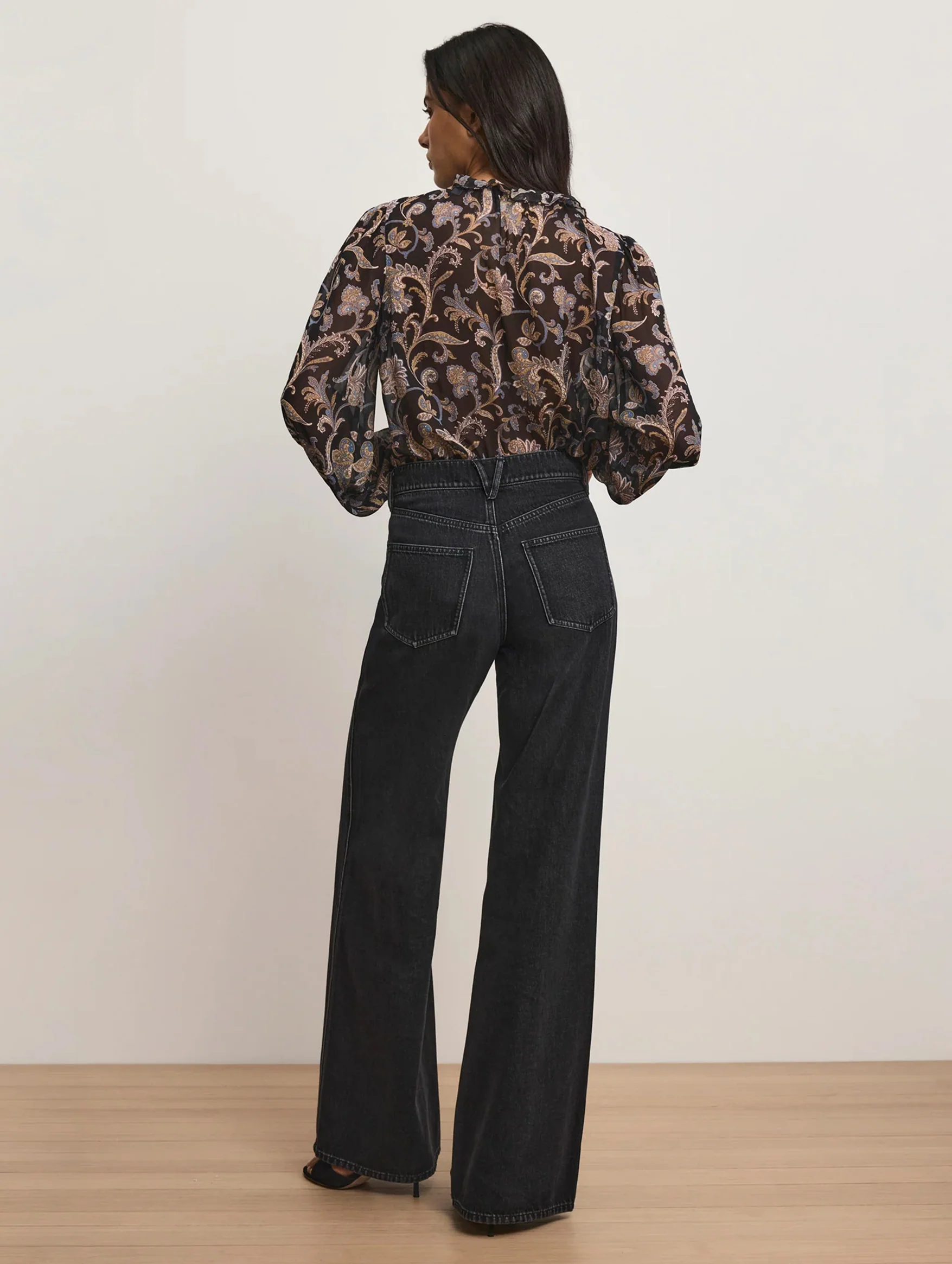 Kasey Wide Leg Jean in Washed Onyx - Image 5