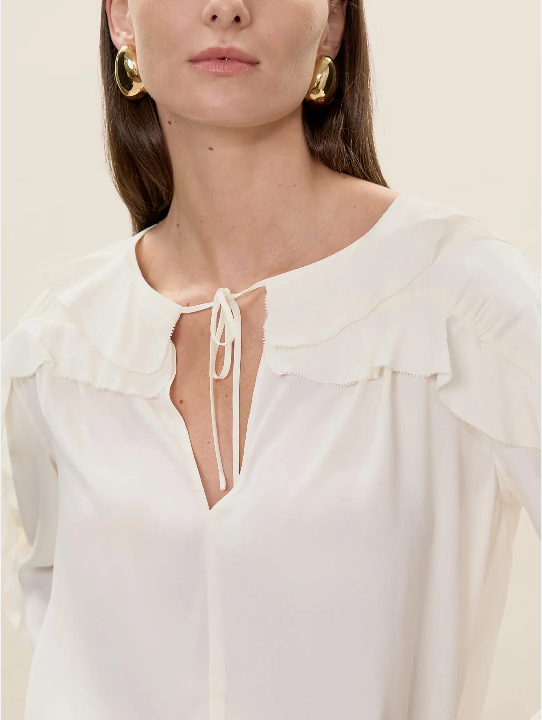 Lilith Ruffle Blouse in Ivory - Image 4
